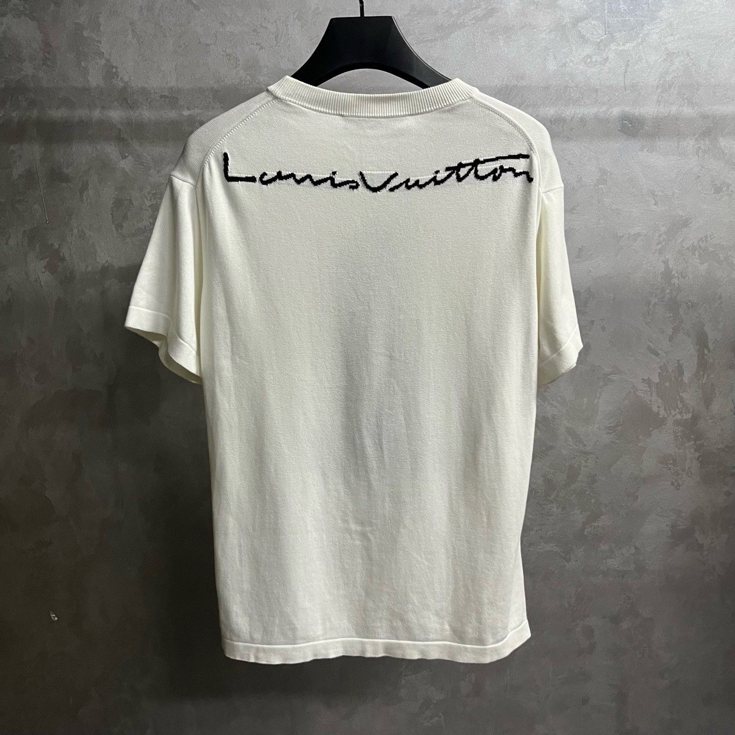 Louis Vuitton Louis Vuitton Printed White T-Shirt xs Men Size US XS / EU 42 / 0 - 5 Thumbnail