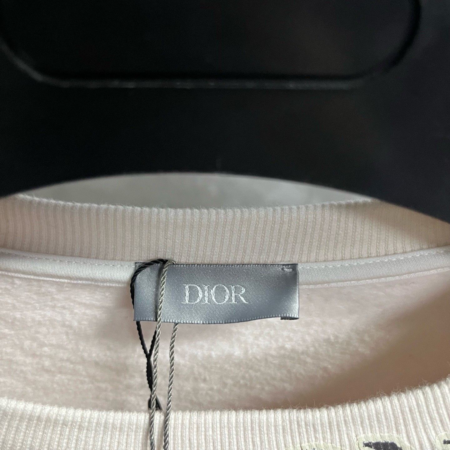 Dior Dior Retro Printed White Hoodie xl Men Size US XL / EU 56 / 4 - 2 Thumbnail