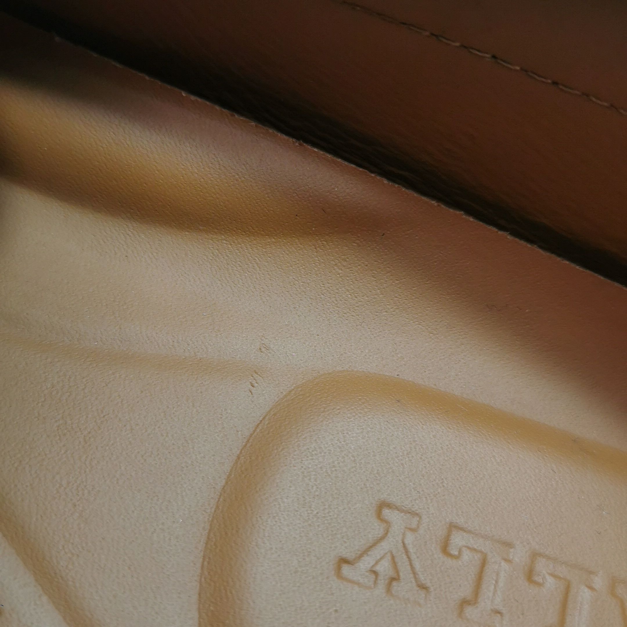 Bally Bally Monogram Calfskin Driving Shoes 41.5 Size US 8 / EU 41 - 11 Thumbnail