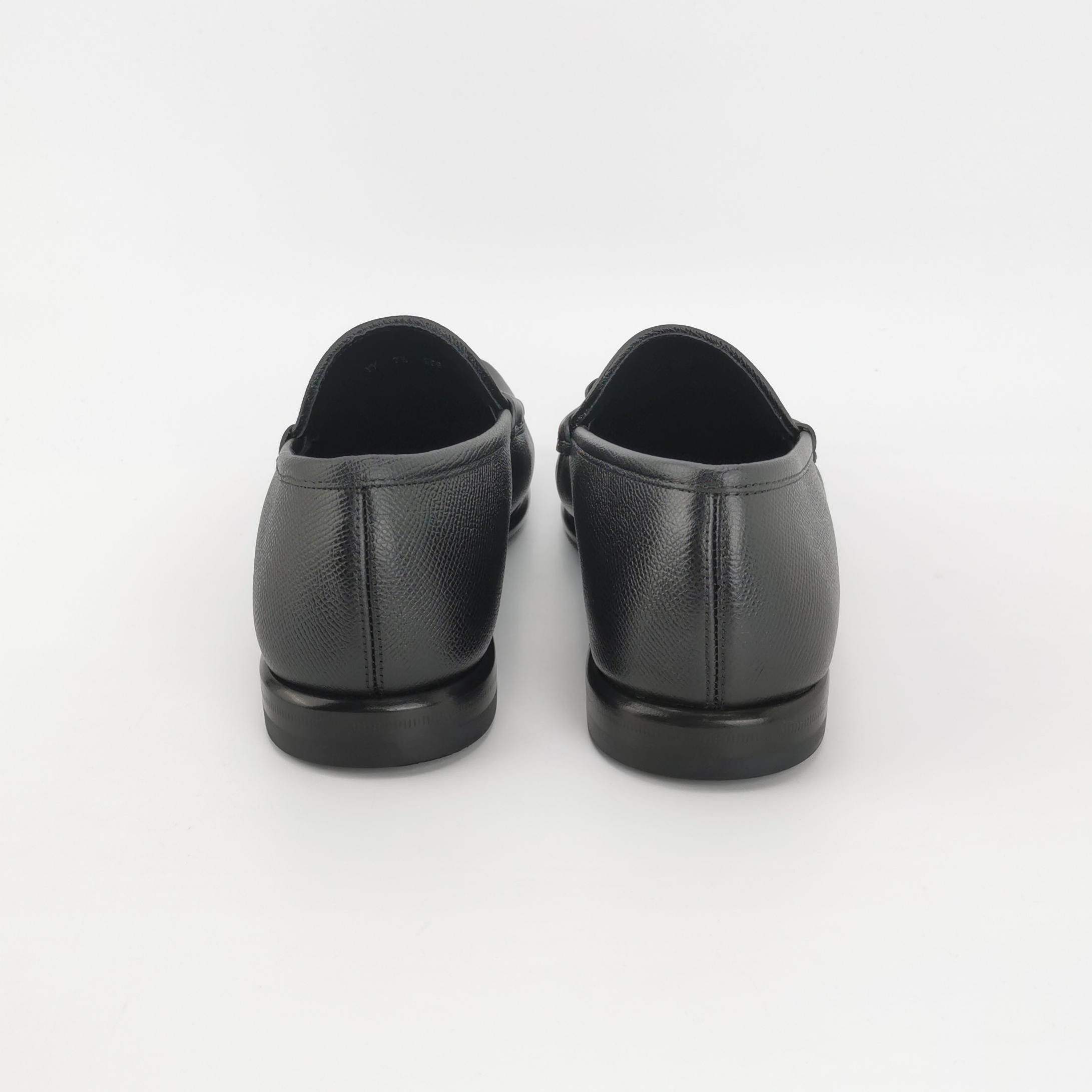 Salvatore Ferragamo Ferragamo Gancini Leather Crown Loafers 41.5 Size US 8 / EU 41 - 5 Thumbnail
