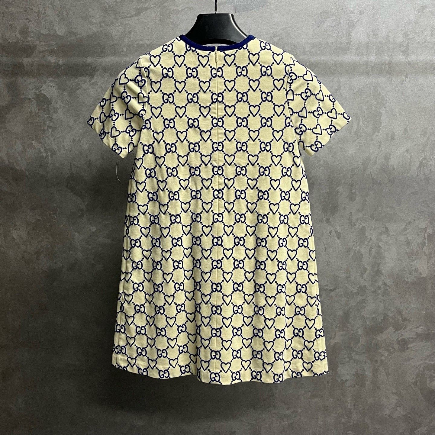 Gucci Gucci Embroidered Dress XS Women Size XS / US 0-2 / IT 36-38 - 2 Thumbnail