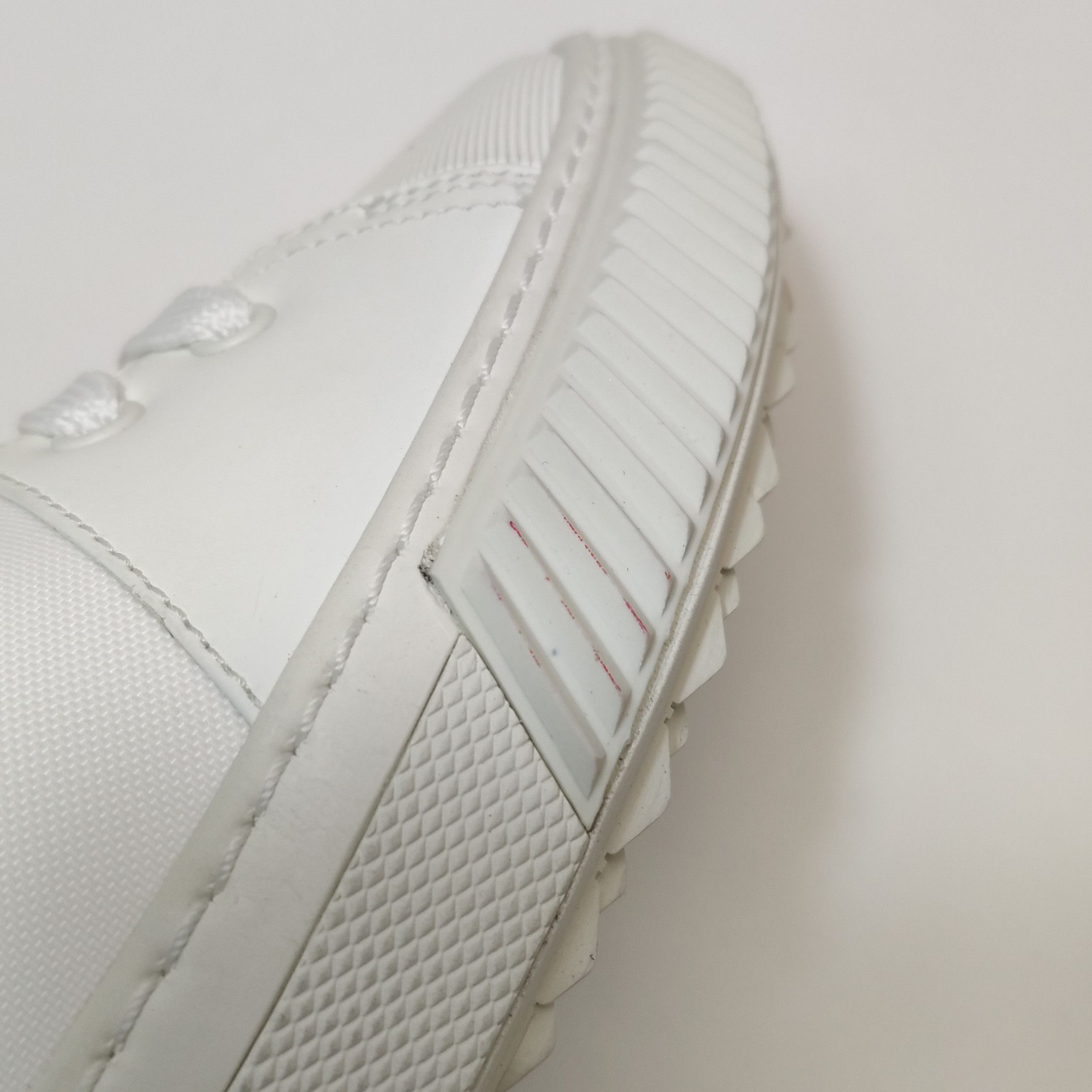 Prada Prada White Leather Nylon Sneakers Size 41 Size US 8 / EU 41 - 9 Thumbnail