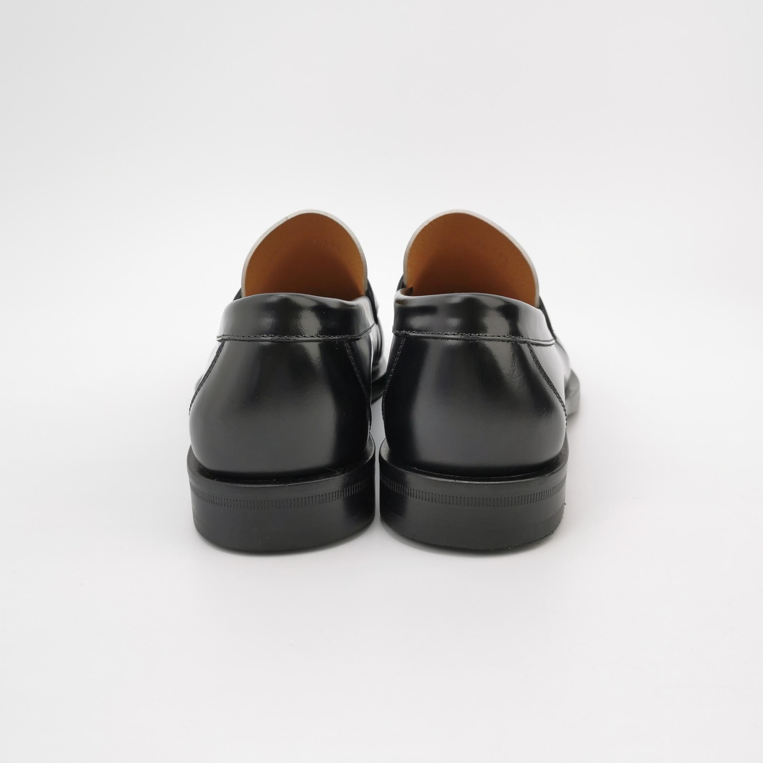 Salvatore Ferragamo Salvatore Ferragamo Two-Tone Leather Loafers Size 7.5 Size US 8 / EU 41 - 5 Thumbnail