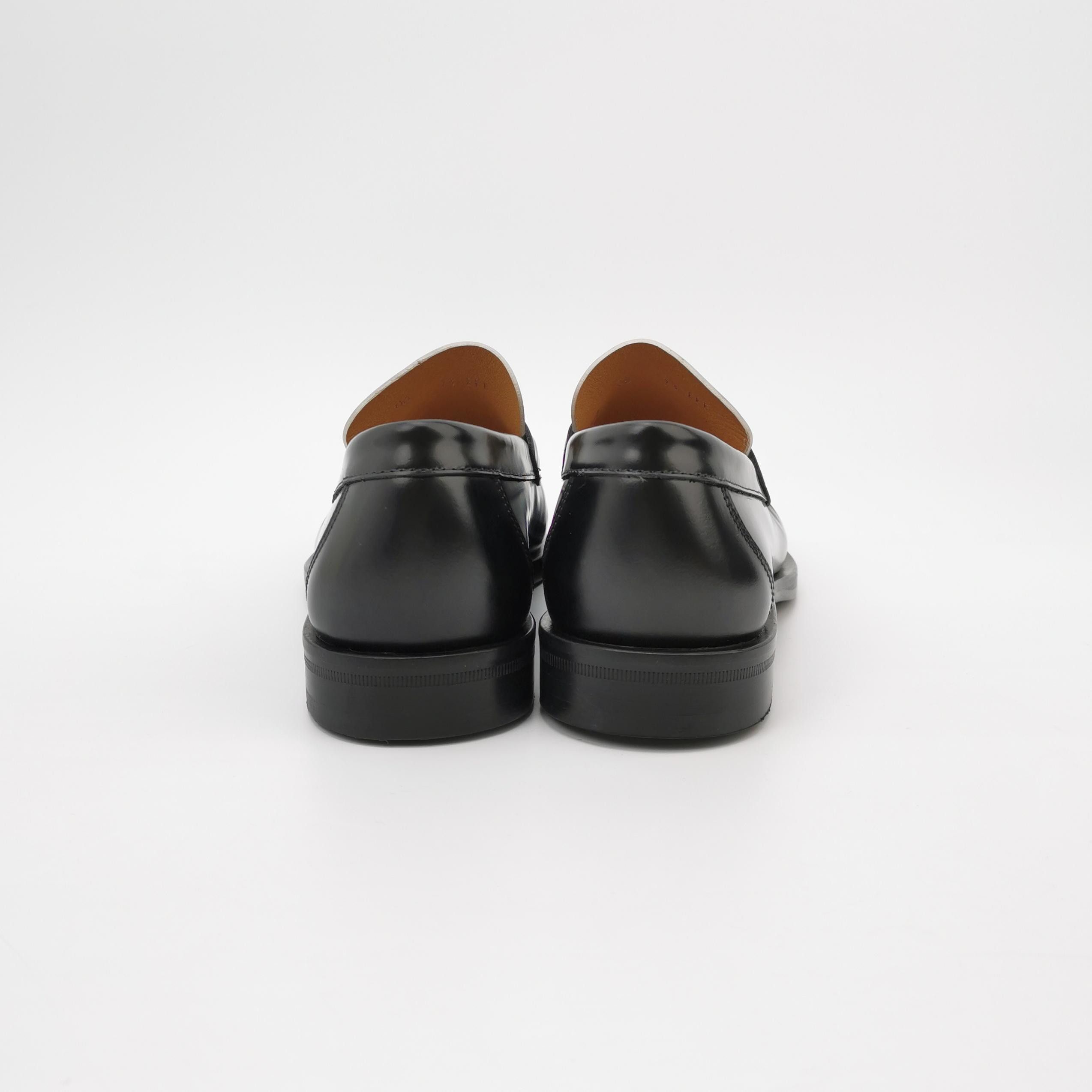 Salvatore Ferragamo Salvatore Ferragamo Two-Tone Leather Penny Loafers US 8.5 Size US 8 / EU 41 - 5 Thumbnail