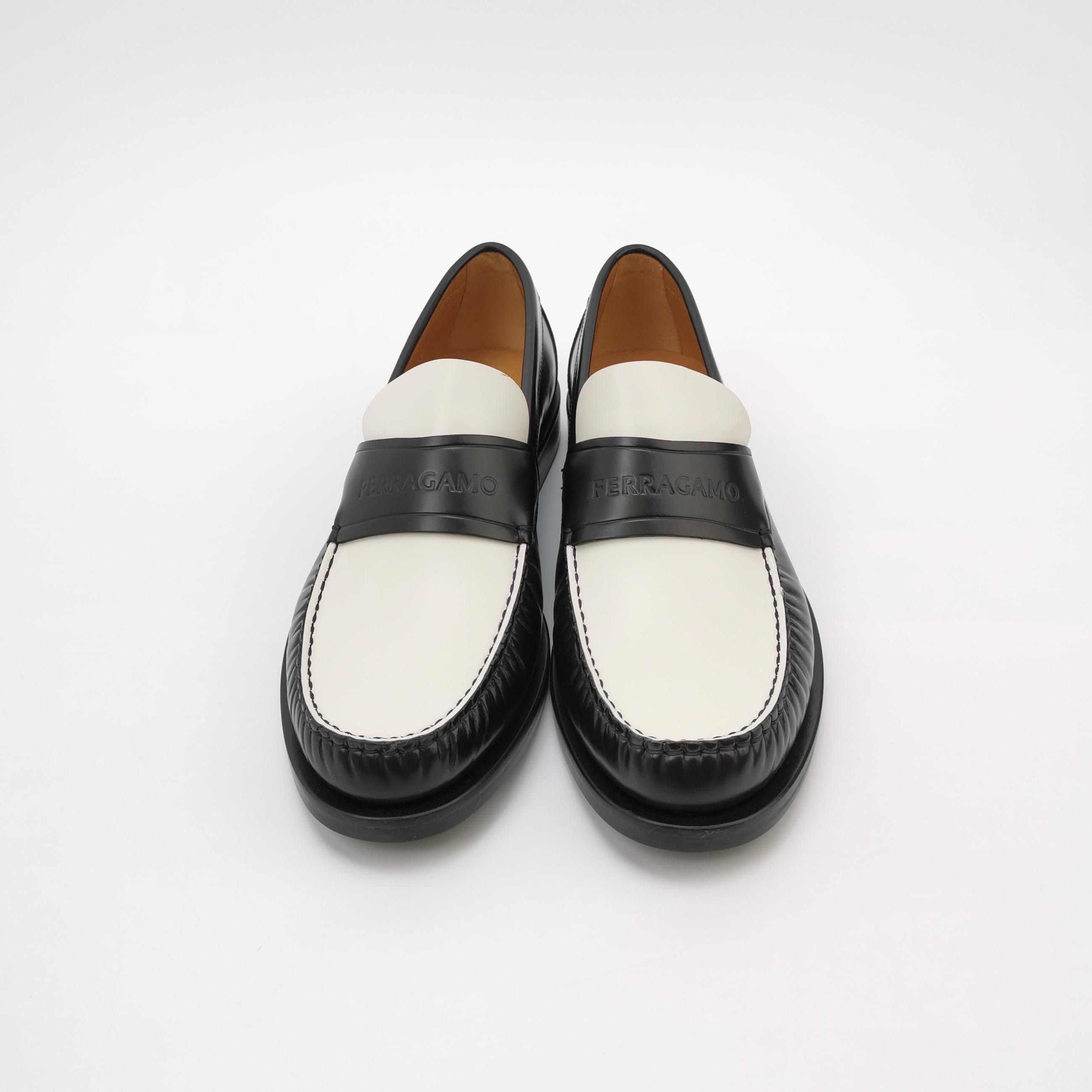 Salvatore Ferragamo Salvatore Ferragamo Two-Tone Leather Penny Loafers US 8.5 Size US 8 / EU 41 - 4 Thumbnail