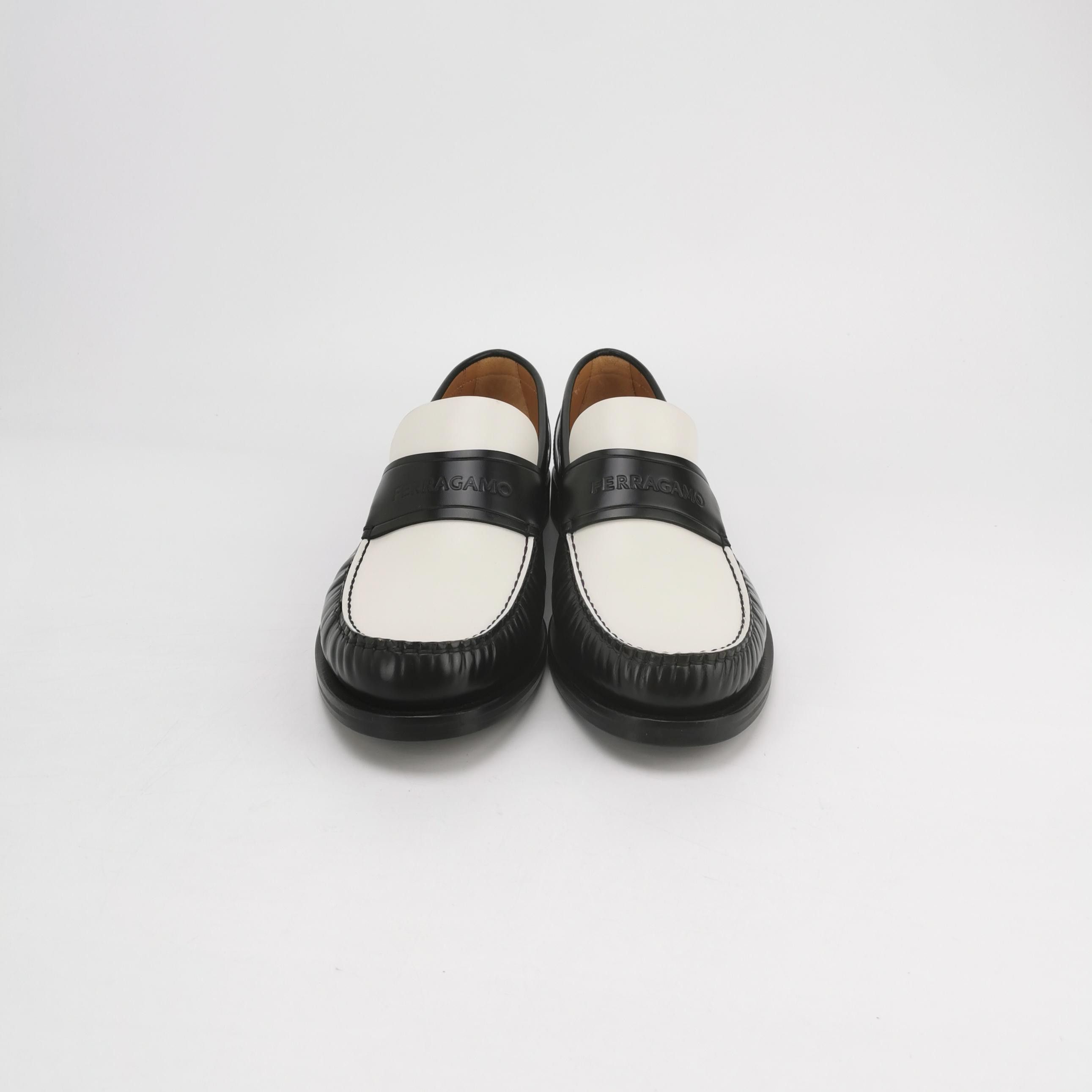 Salvatore Ferragamo Ferragamo Bicolor Leather Penny Loafers 9.5 Size US 9 / EU 42 - 4 Thumbnail