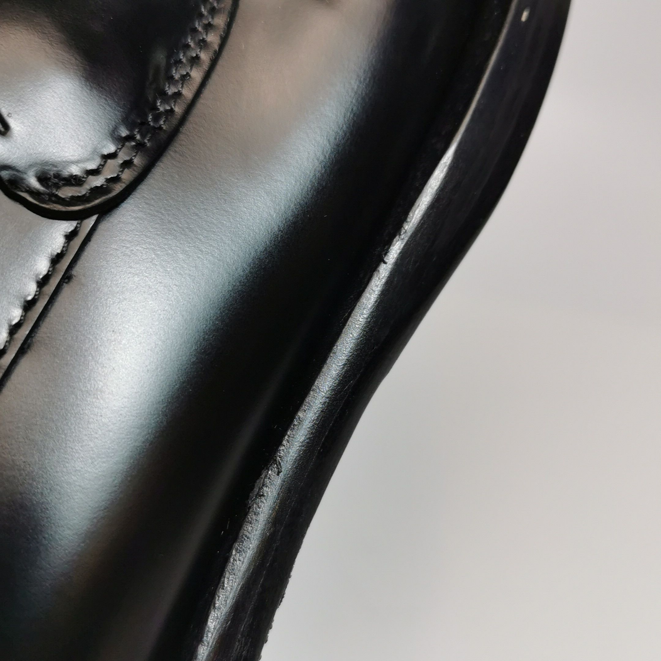 Salvatore Ferragamo Salvatore Ferragamo Bi-Color Leather Loafers Size 7 Size US 8 / EU 41 - 10 Thumbnail