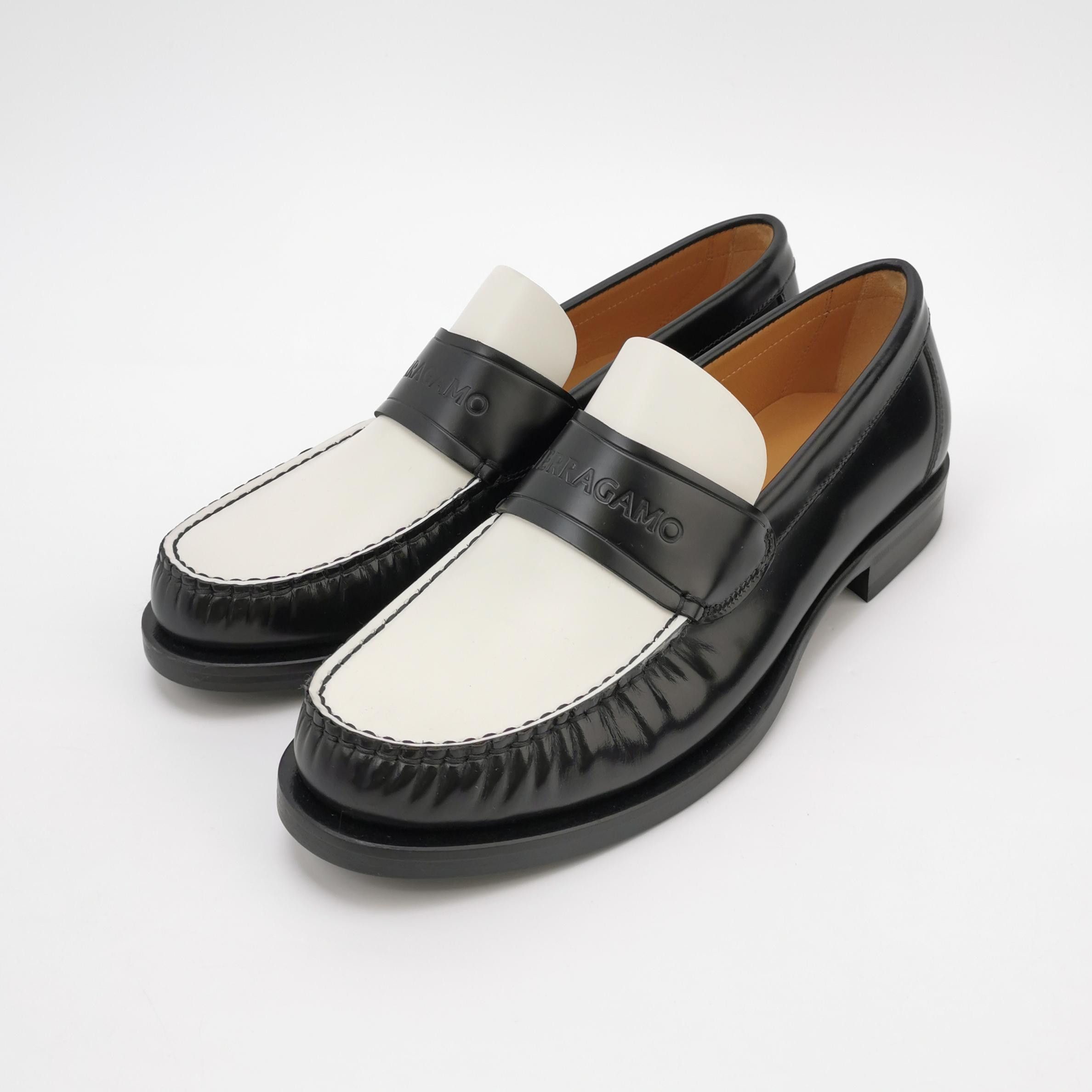 Salvatore Ferragamo Salvatore Ferragamo Bicolor Leather Logo Loafers Size 41 Size US 8 / EU 41 - 3 Thumbnail