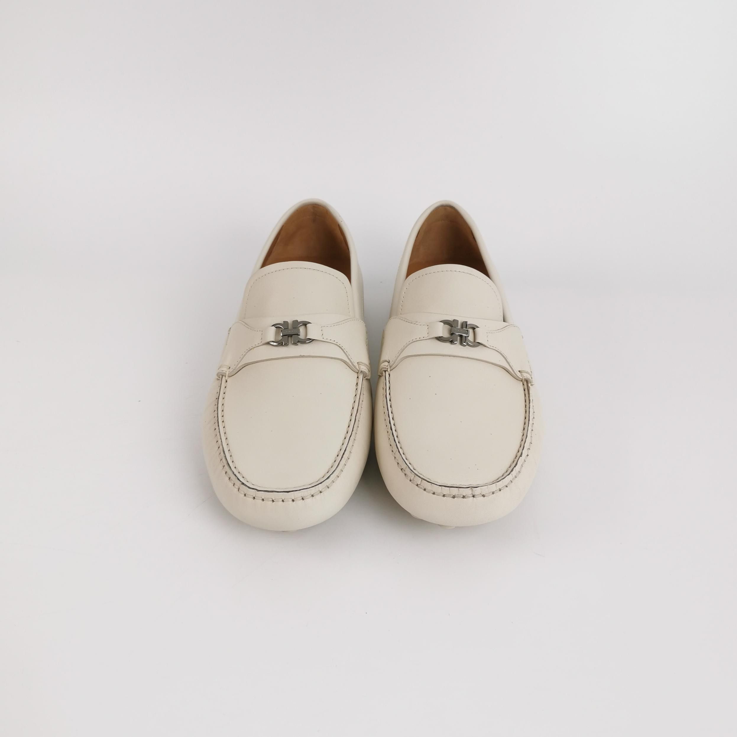 Salvatore Ferragamo Salvatore Ferragamo Gancini Leather Driving Flats 39.5 Size US 9.5 / IT 39.5 - 4 Thumbnail