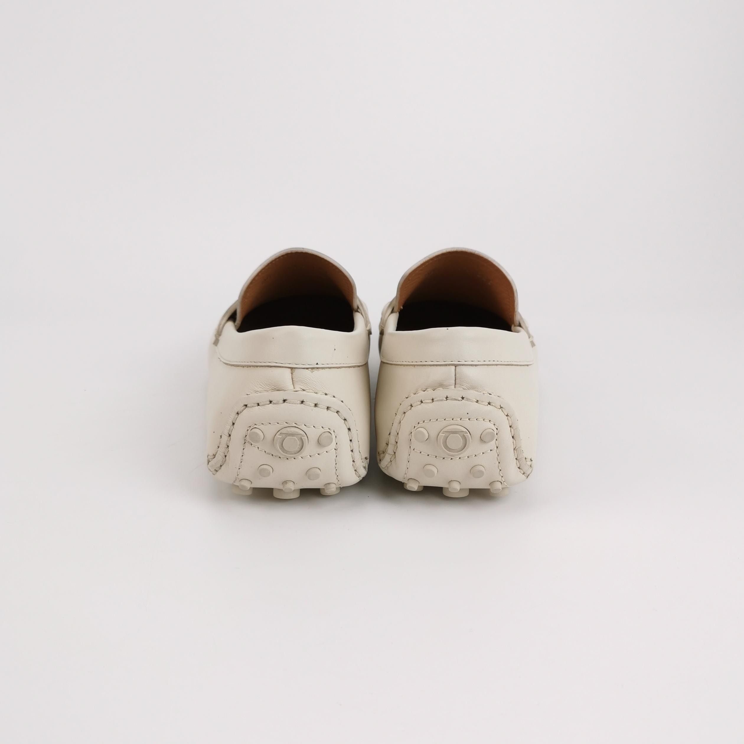 Salvatore Ferragamo Salvatore Ferragamo Gancini Leather Driving Flats 39.5 Size US 9.5 / IT 39.5 - 5 Thumbnail