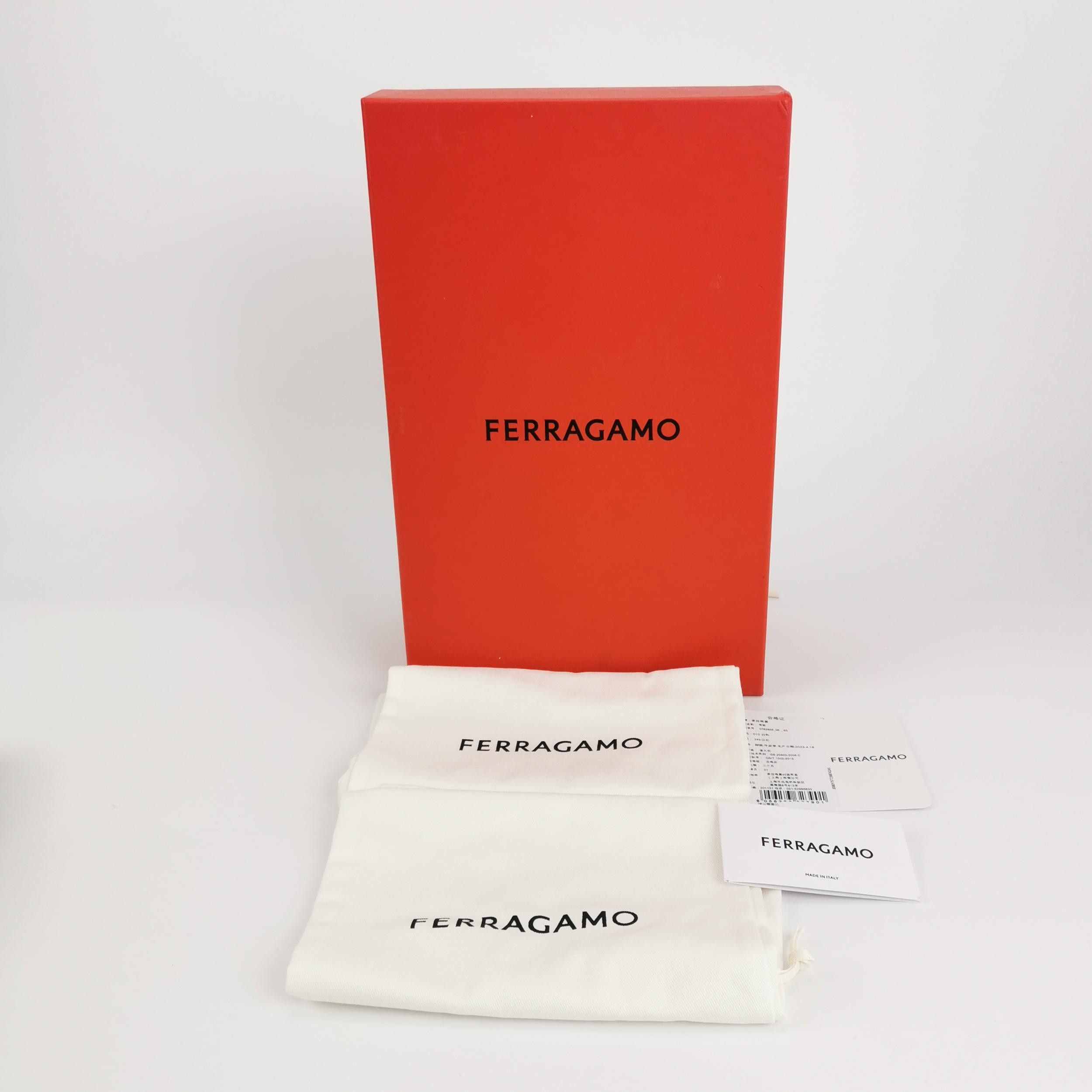 Salvatore Ferragamo Salvatore Ferragamo Gancini Leather Drivers 40.5 Size US 7 / EU 40 - 7 Thumbnail