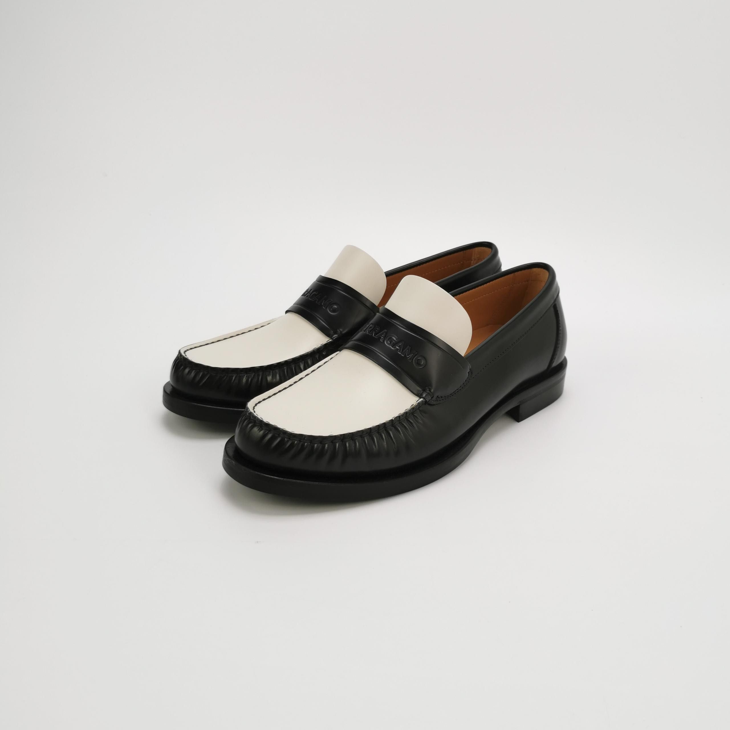 Salvatore Ferragamo Salvatore Ferragamo Bicolor Leather Loafers 40 Size US 7 / EU 40 - 3 Thumbnail