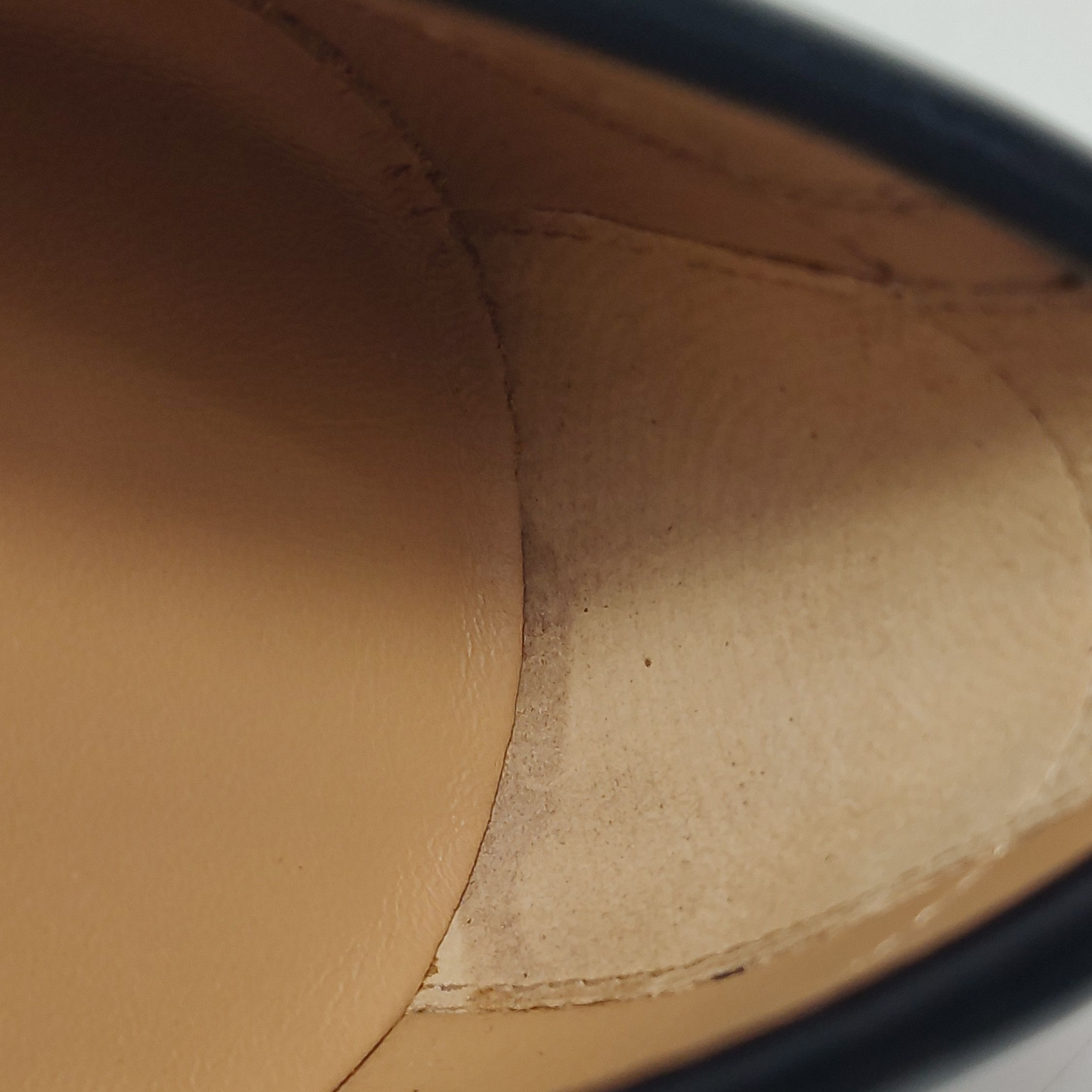 Salvatore Ferragamo Salvatore Ferragamo Bi-color Logo Loafers 7.5 Size US 8 / EU 41 - 11 Thumbnail