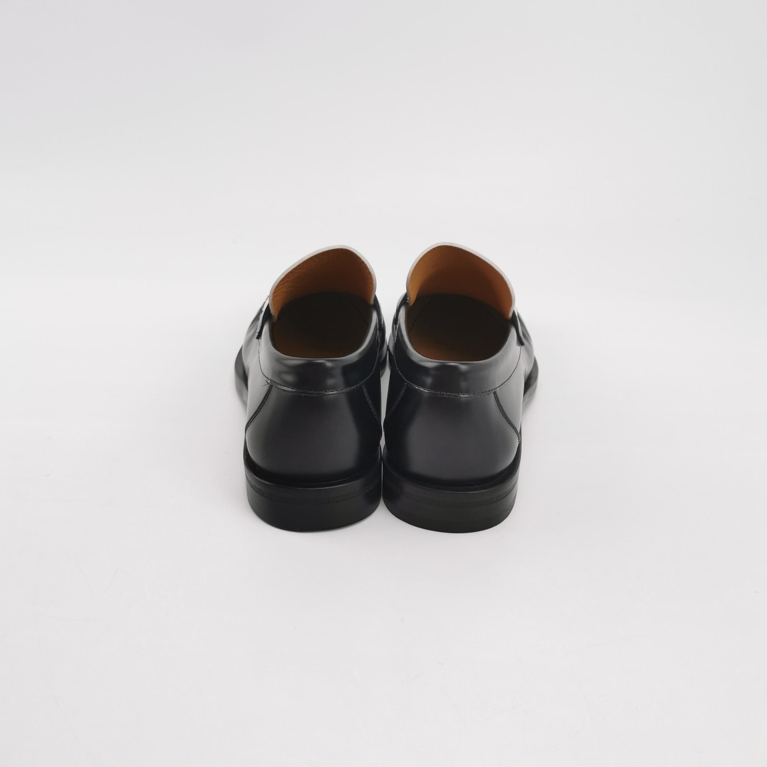 Salvatore Ferragamo Salvatore Ferragamo Bi-Color Leather Loafers Size 6 Size US 7 / EU 40 - 5 Thumbnail