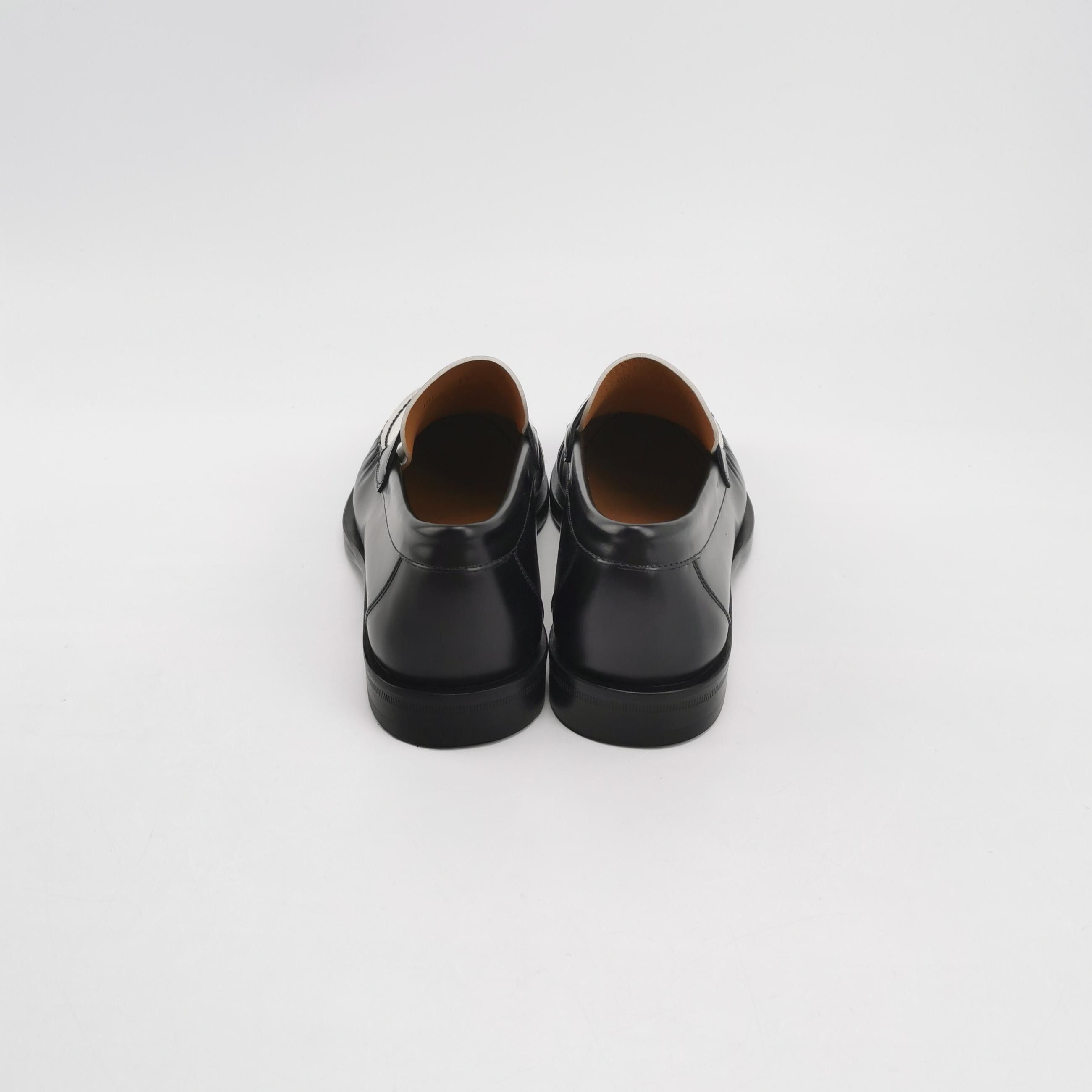 Salvatore Ferragamo Salvatore Ferragamo Bi-Color Leather Loafers Size 7.5 Size US 8 / EU 41 - 5 Thumbnail
