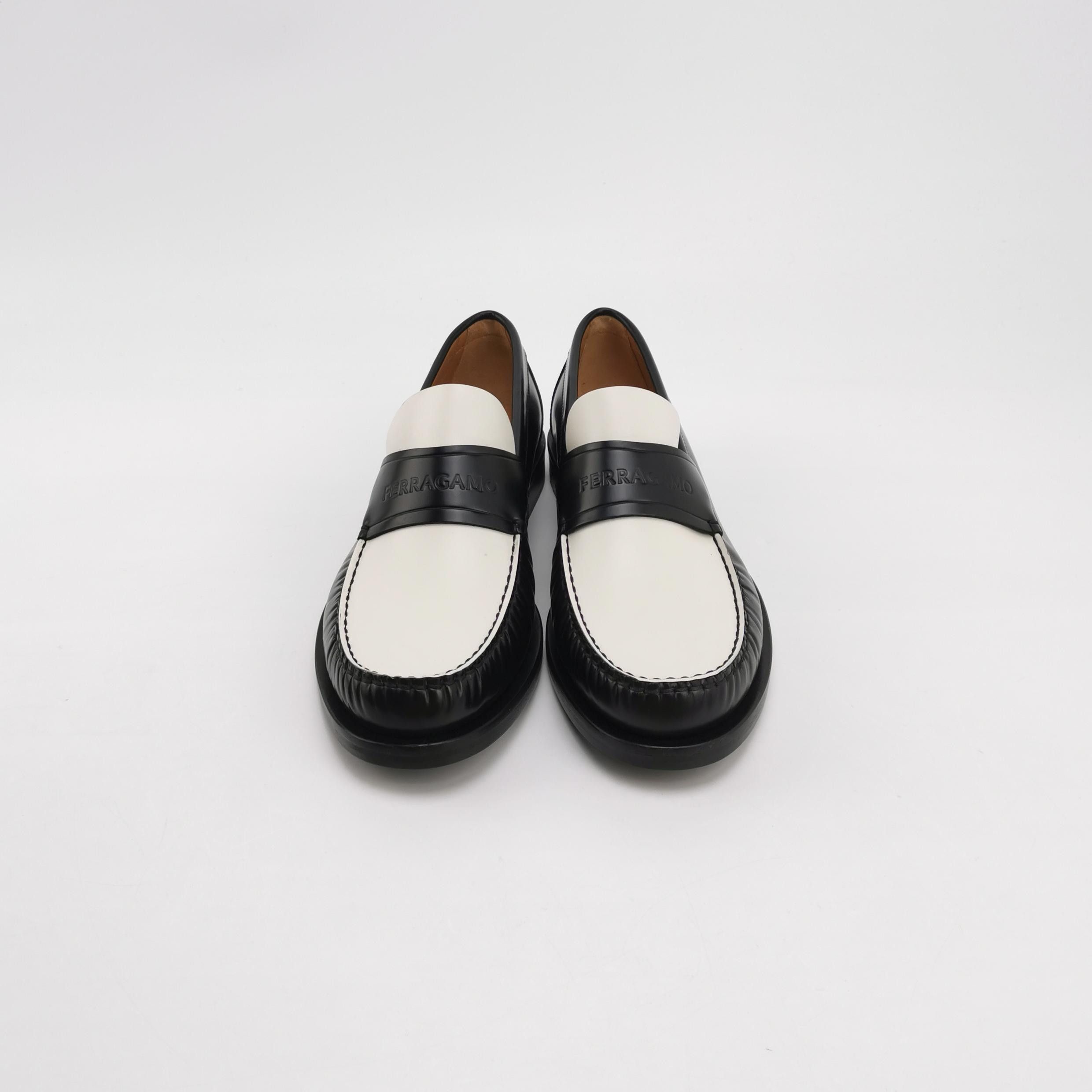 Salvatore Ferragamo Salvatore Ferragamo Bi-Color Leather Loafers Size 7.5 Size US 8 / EU 41 - 4 Thumbnail