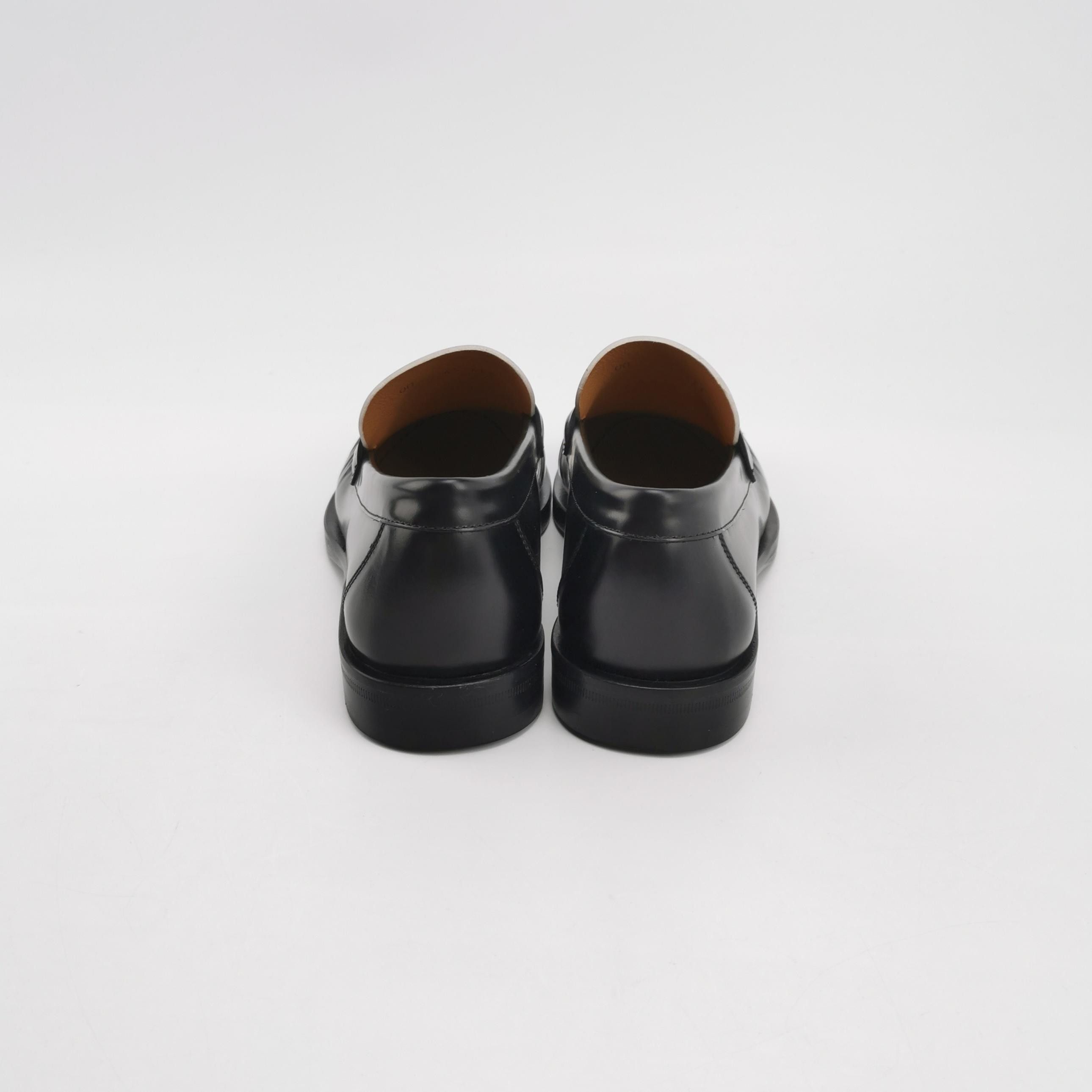 Salvatore Ferragamo Salvatore Ferragamo Bi-Color Leather Loafers US 7.5 Size US 7 / EU 40 - 5 Thumbnail