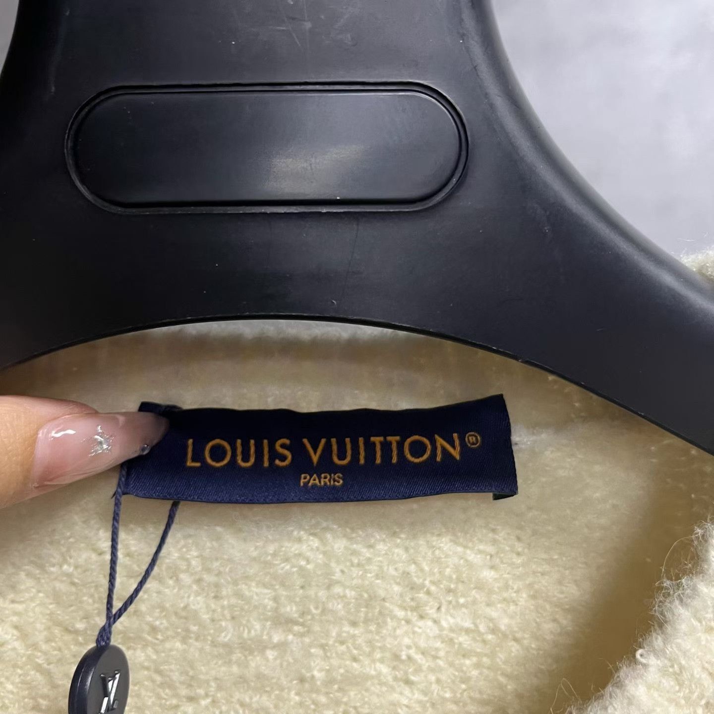 Louis Vuitton Louis Vuitton Sweater m Men Size US M / EU 48-50 / 2 - 4 Thumbnail