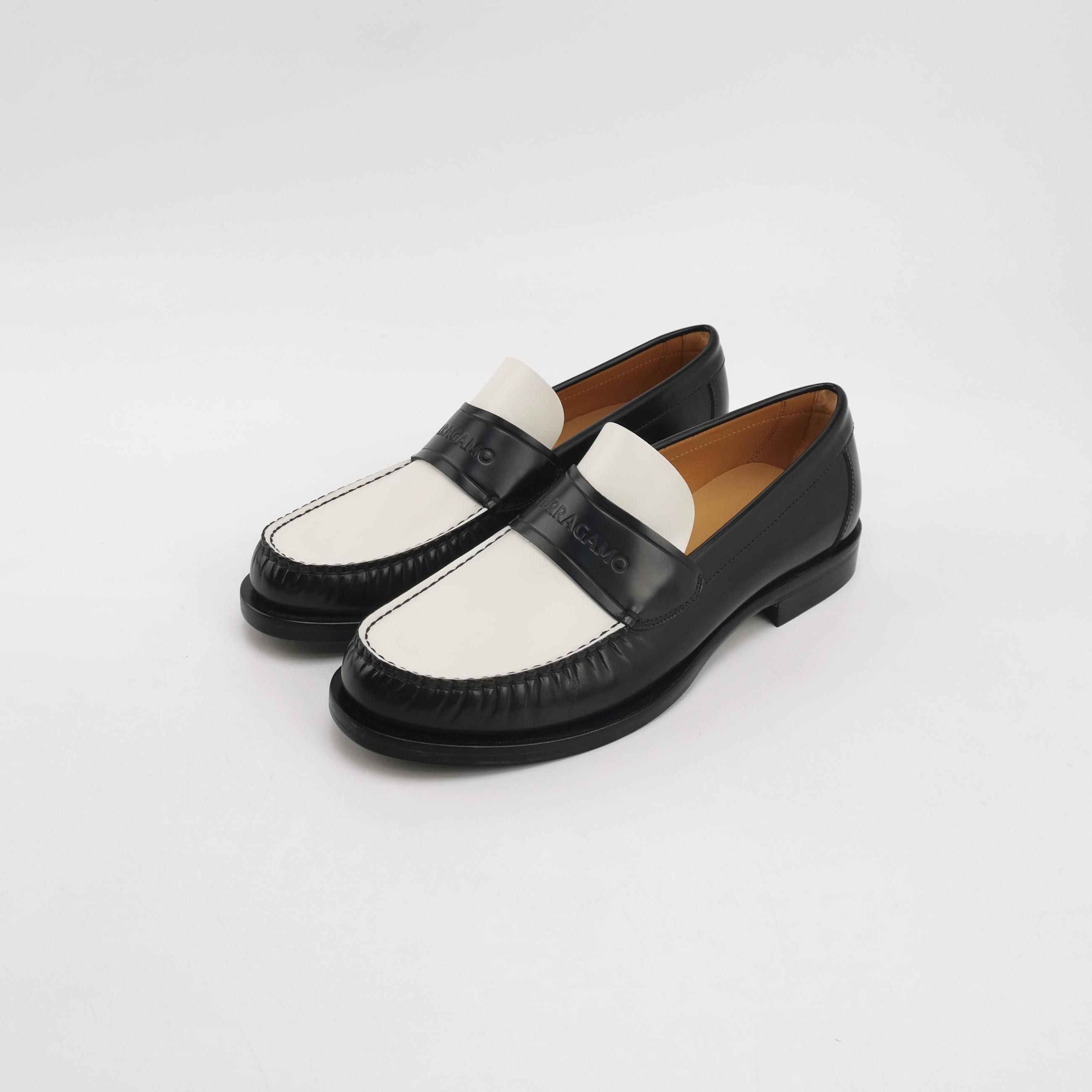 Salvatore Ferragamo Salvatore Ferragamo Bicolor Leather Loafers 42 Size US 9 / EU 42 - 3 Thumbnail
