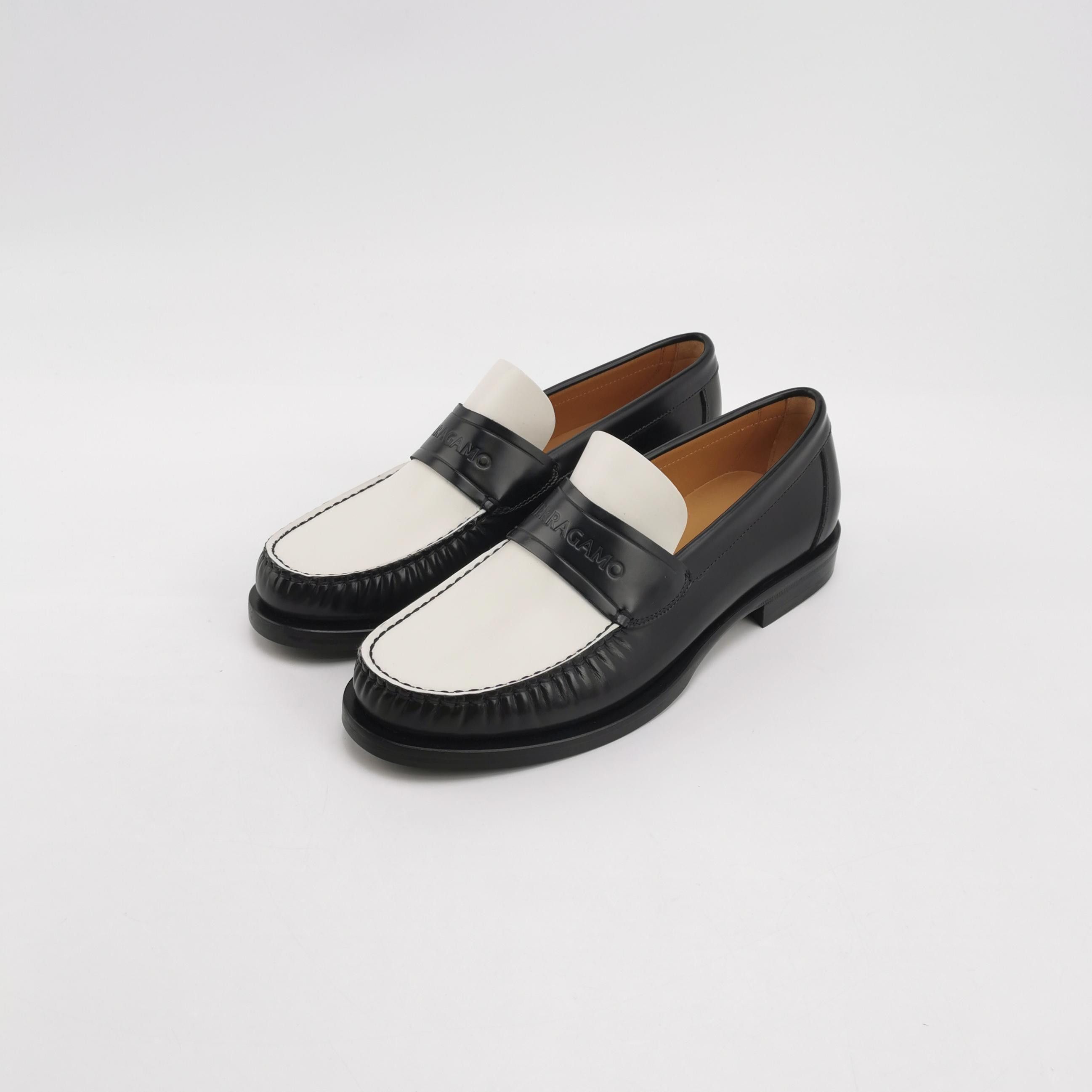 Salvatore Ferragamo Salvatore Ferragamo Two-Tone Logo Loafers Size 7 Size US 7 / EU 40 - 3 Thumbnail