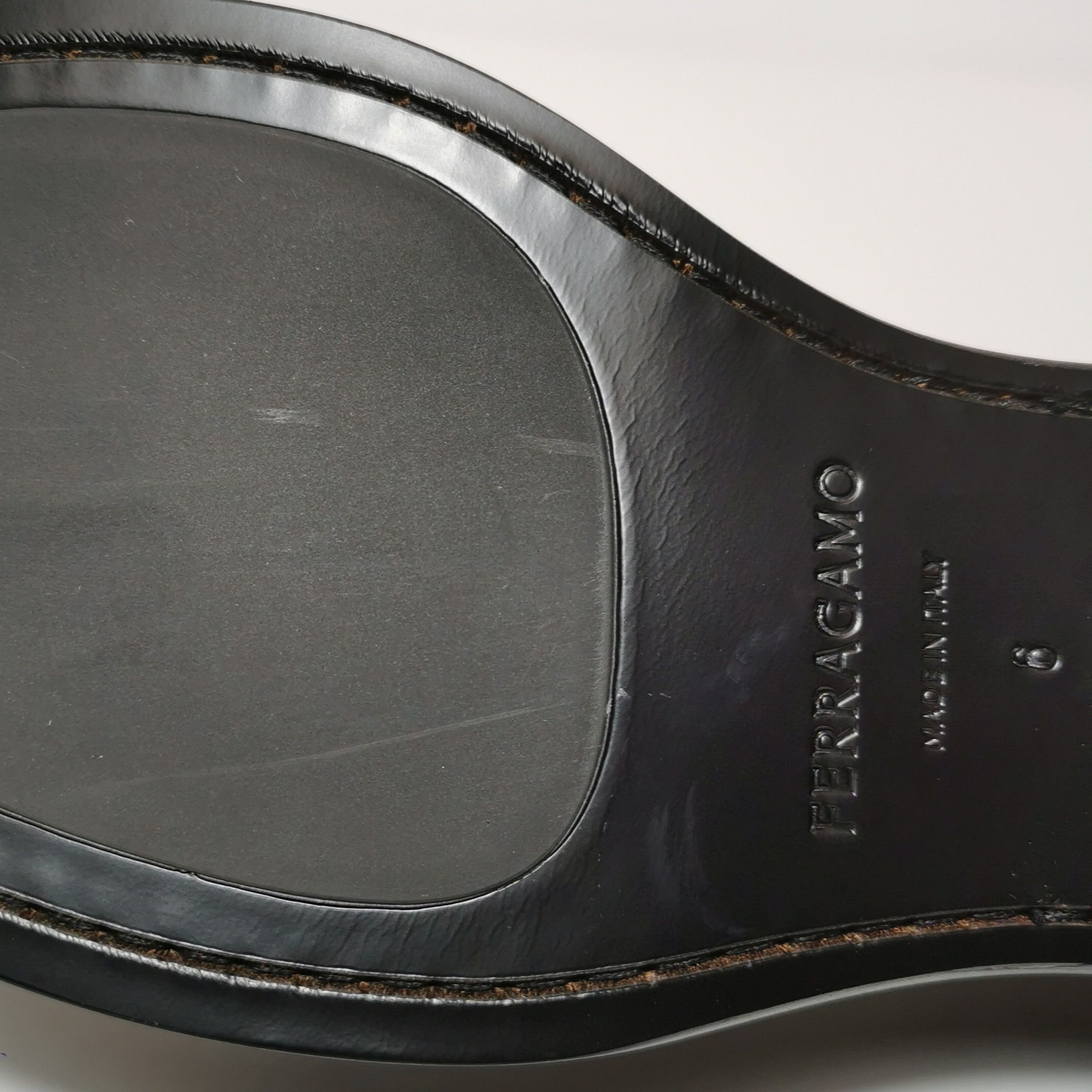 Salvatore Ferragamo Salvatore Ferragamo Two-Tone Logo Loafers Size 7 Size US 7 / EU 40 - 11 Thumbnail