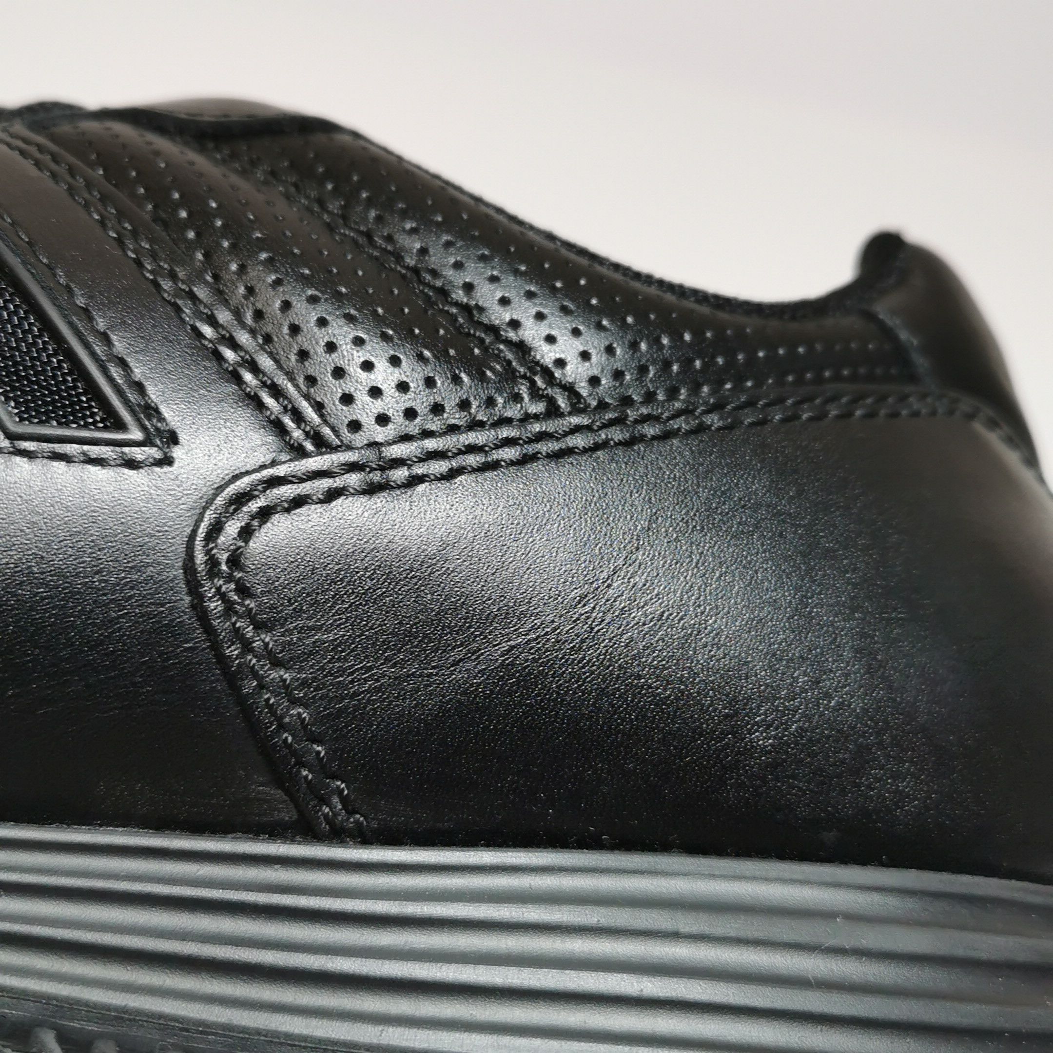 Hogan Hogan Black Leather Low-Top Sneakers 41.5 Size US 8 / EU 41 - 11 Thumbnail