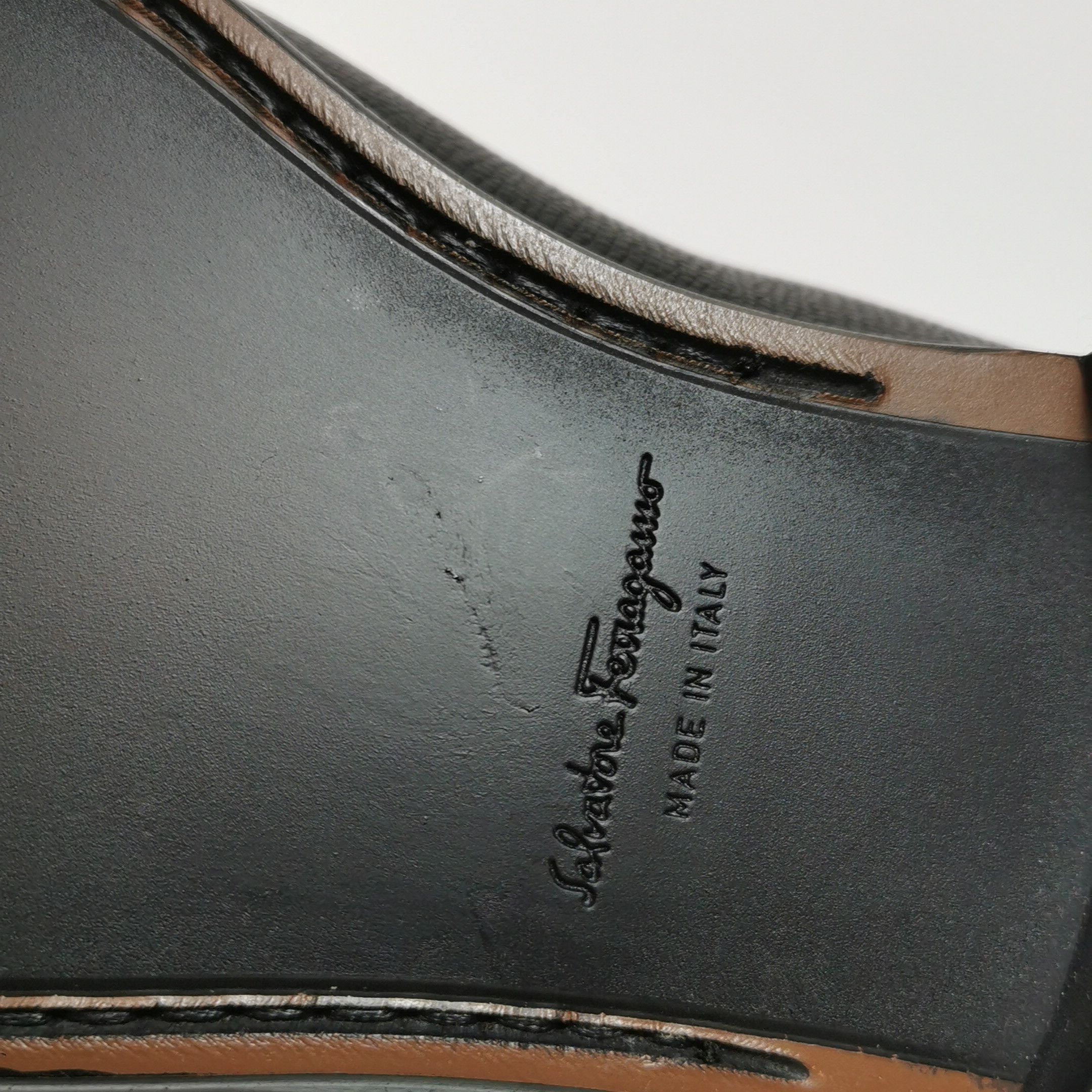 Salvatore Ferragamo Salvatore Ferragamo Crown Gancini Loafers 41.5 Size US 8 / EU 41 - 11 Thumbnail