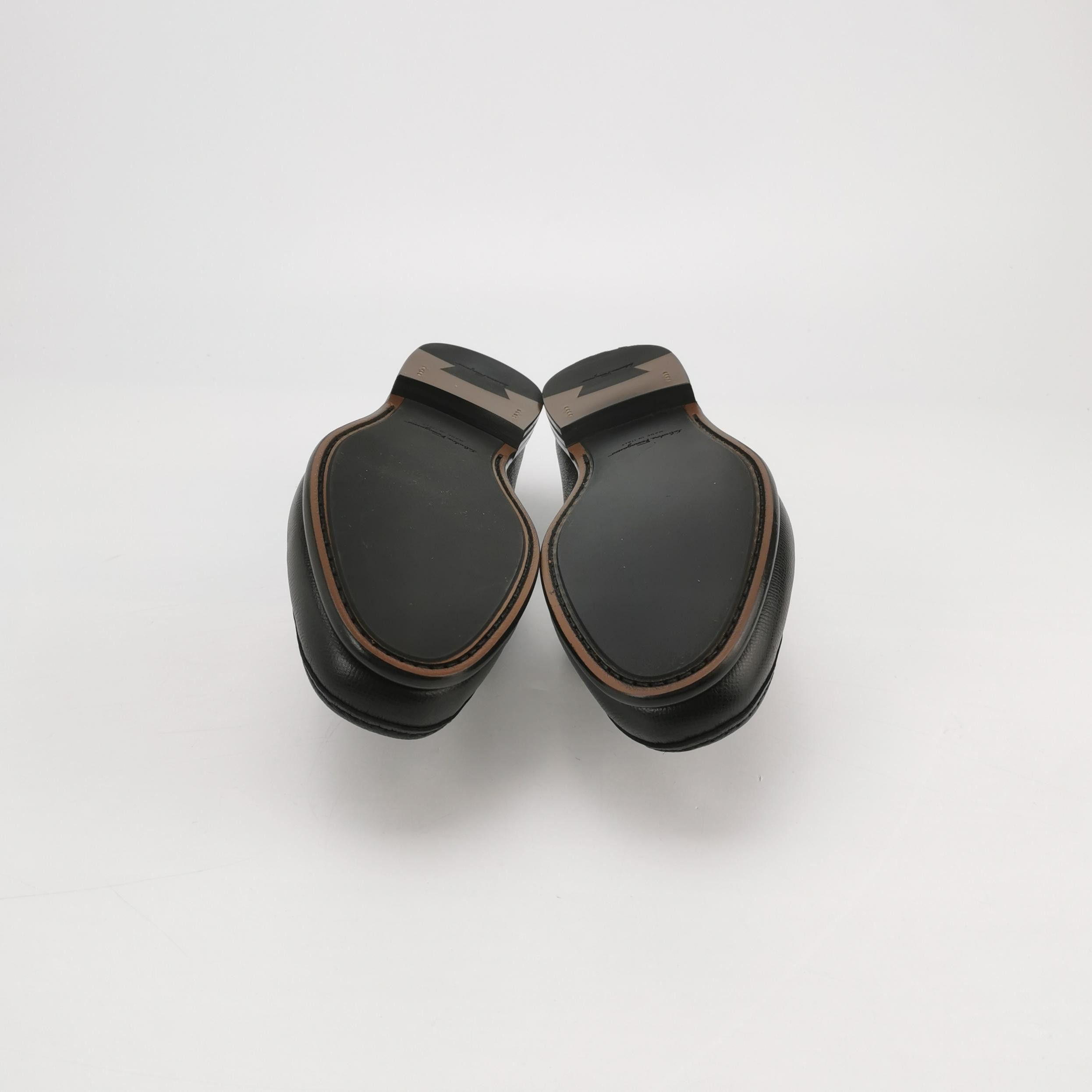 Salvatore Ferragamo Salvatore Ferragamo Crown Gancini Loafers 41.5 Size US 8 / EU 41 - 6 Thumbnail