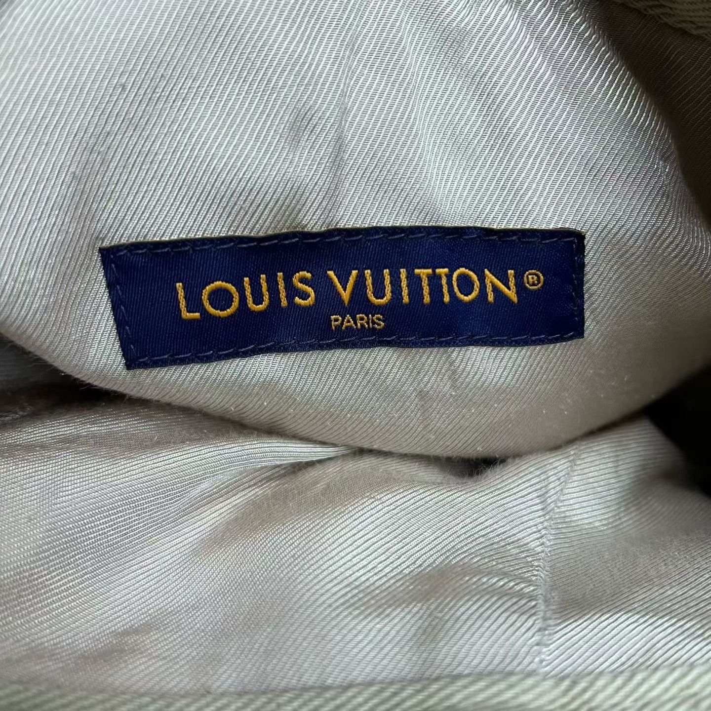 Louis Vuitton Louis Vuitton Casual Beige Casual Pants 28 Men Size US 28 / EU 44 - 5 Thumbnail