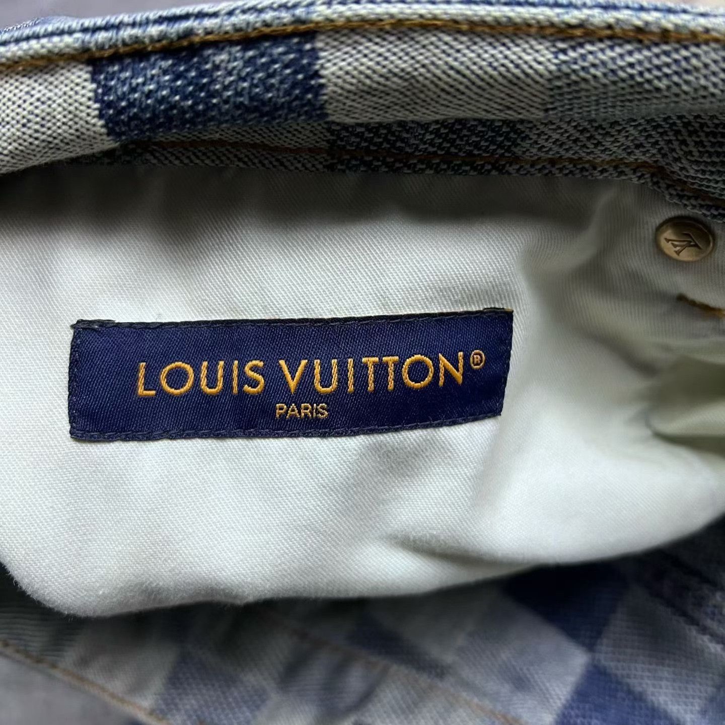 Louis Vuitton Louis Vuitton Plaid Oversized Blue Denim Jeans 28 Men Size US 28 / EU 44 - 4 Thumbnail