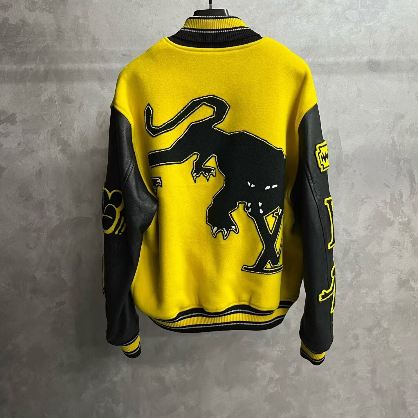 Louis Vuitton Louis Vuitton Retro Embroidered Yellow Light Jacket s Men Size US S / EU 44-46 / 1 - 2 Thumbnail