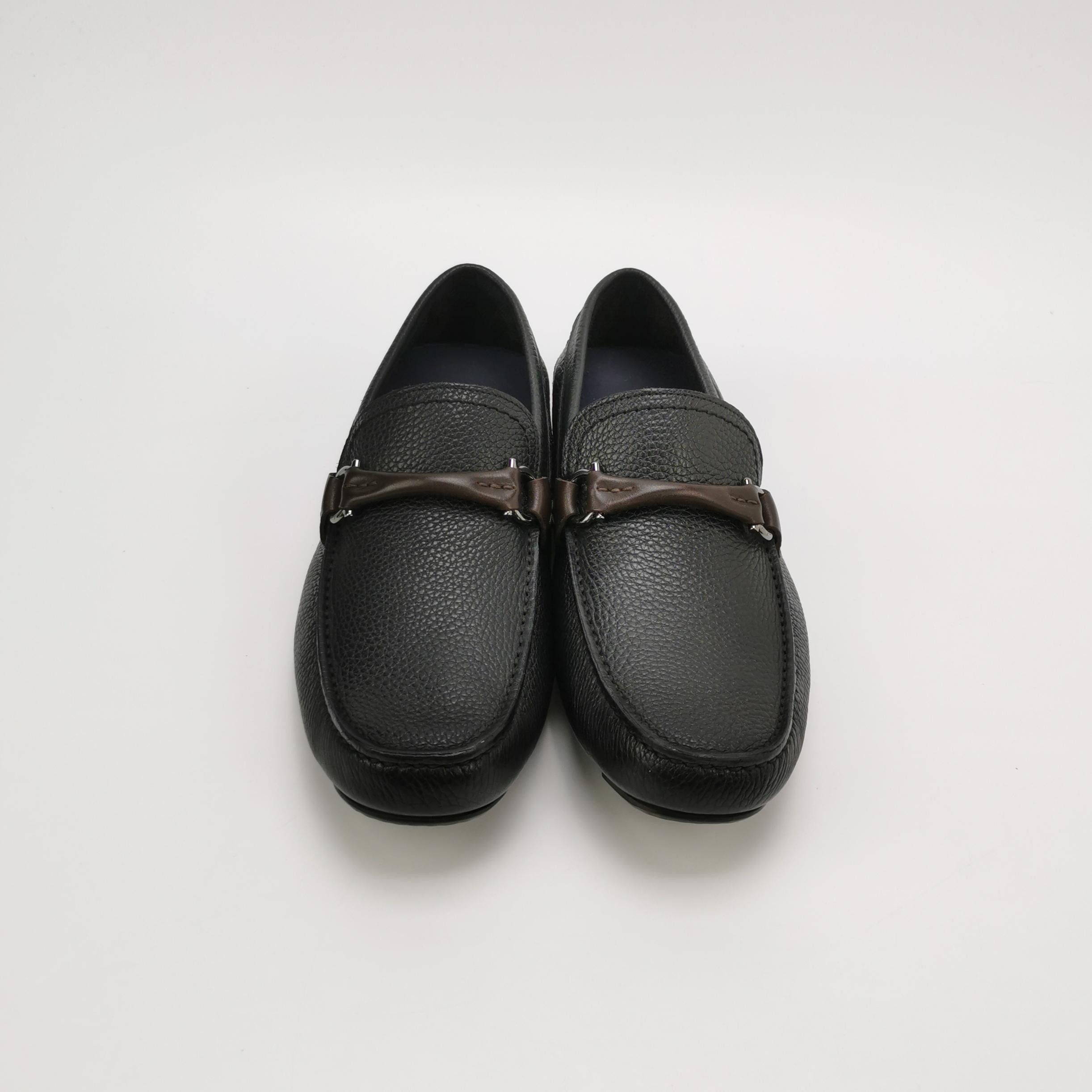 Salvatore Ferragamo Salvatore Ferragamo Gancini Leather Loafers US 8 Size US 8 / EU 41 - 4 Thumbnail