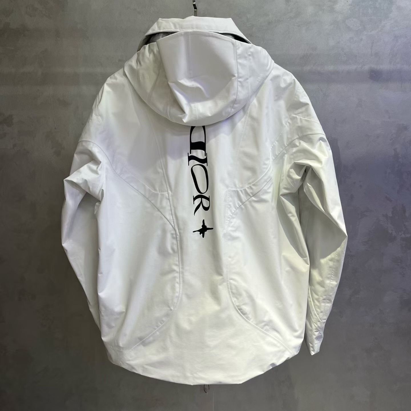 Dior Dior White Light Jacket s Men Size US S / EU 44-46 / 1 - 2 Thumbnail