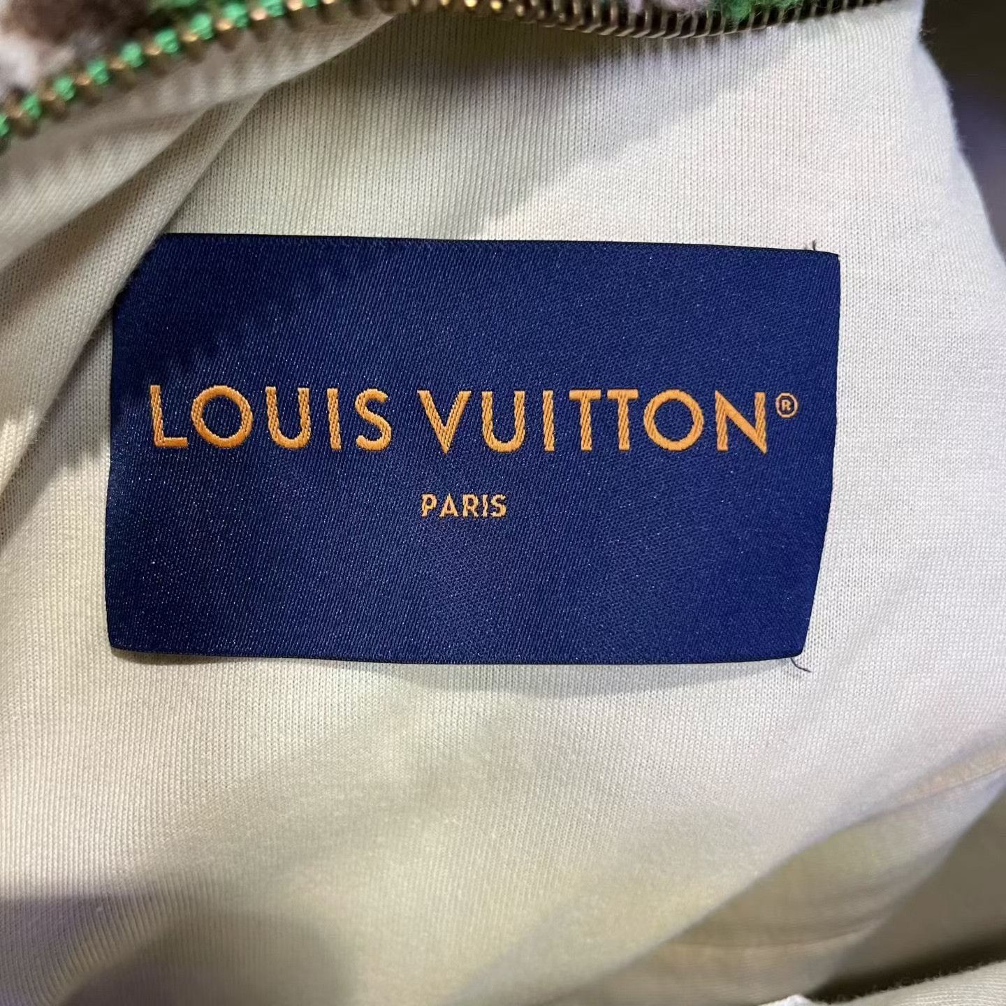 Louis Vuitton Louis Vuitton Retro Graphic Green Light Jacket xl Men Size US XL / EU 56 / 4 - 4 Thumbnail
