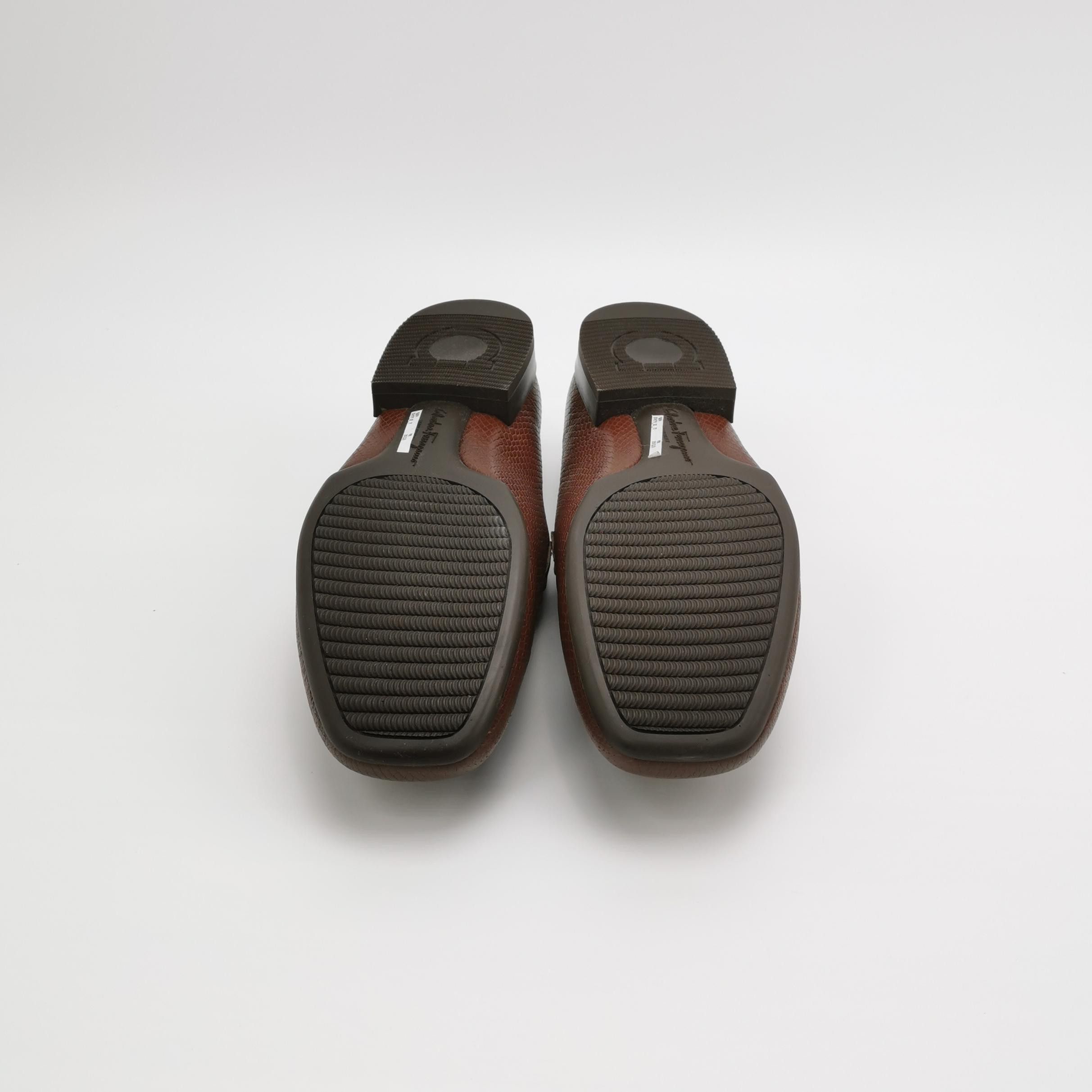 Salvatore Ferragamo Salvatore Ferragamo Pago Gancini Deer Leather Loafers 8.5 Size US 8 / EU 41 - 6 Thumbnail