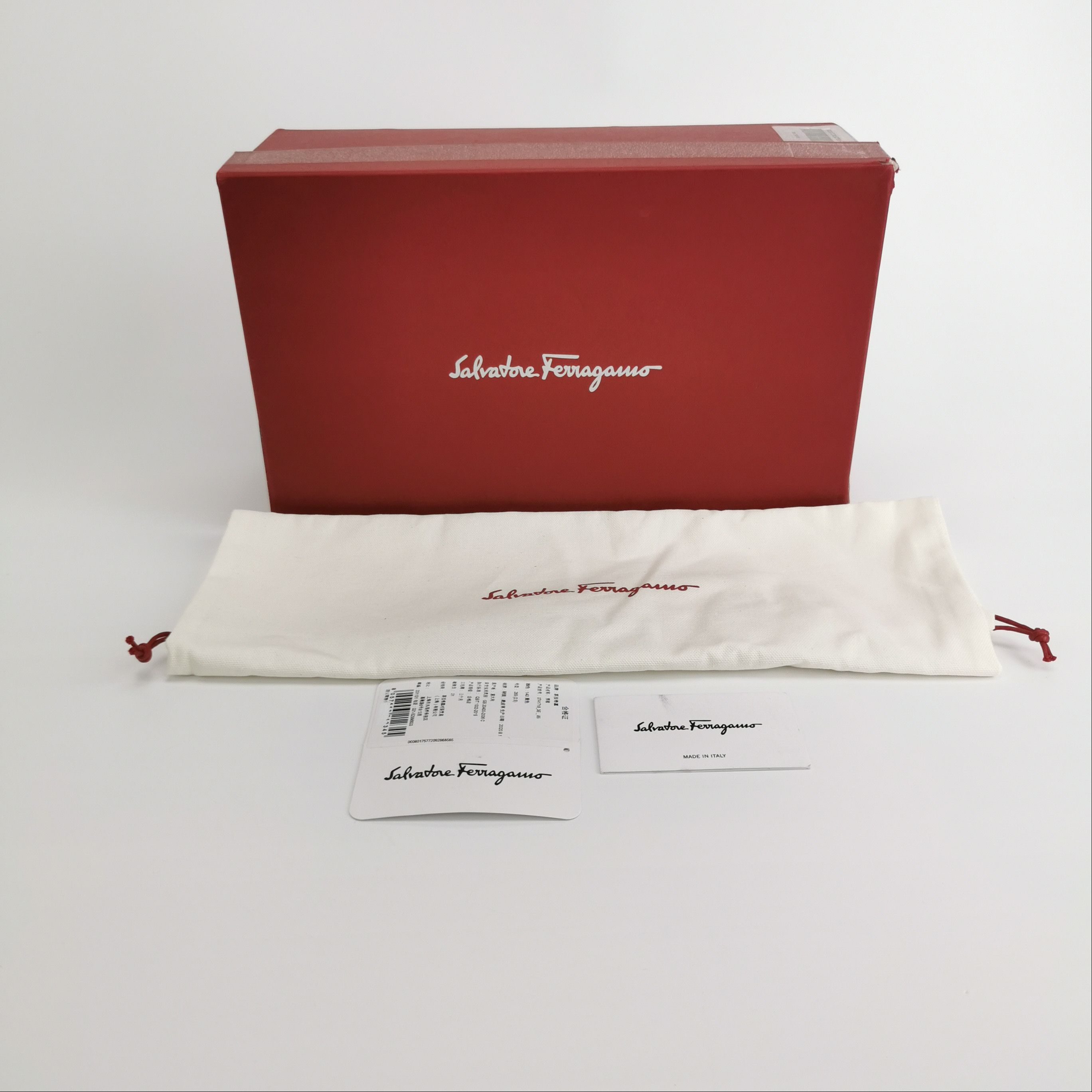 Salvatore Ferragamo Salvatore Ferragamo Textured Leather Loafers 42.5 Size US 9 / EU 42 - 7 Thumbnail