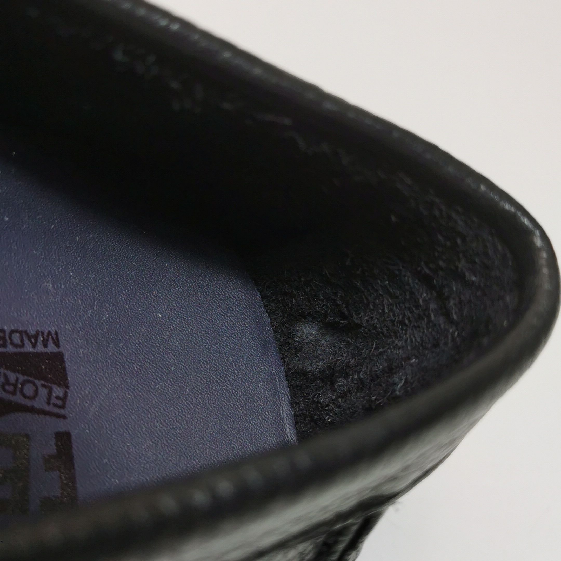 Salvatore Ferragamo Salvatore Ferragamo Black Leather Gancini Loafers US 6 Size US 7 / EU 40 - 8 Thumbnail