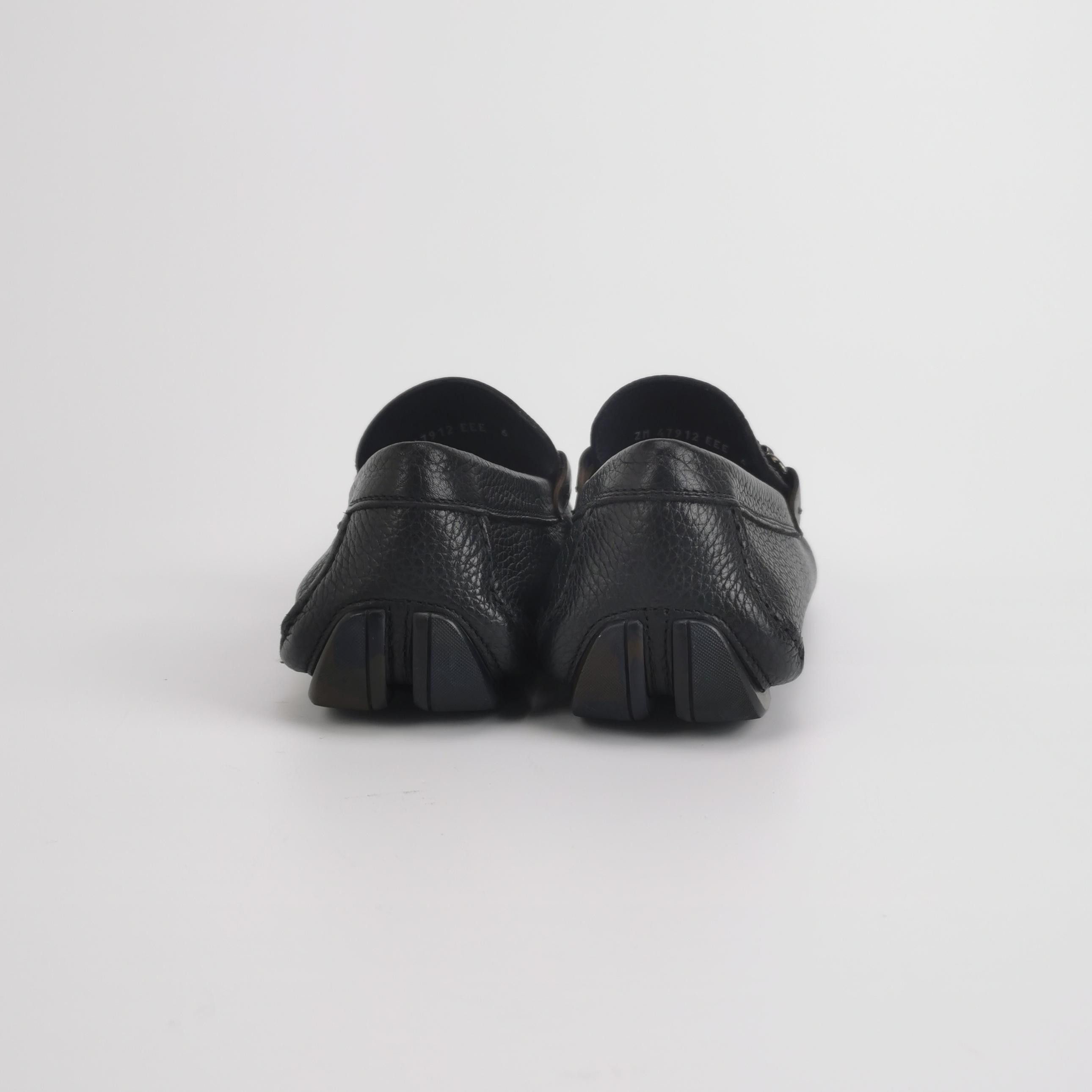 Salvatore Ferragamo Salvatore Ferragamo Black Leather Gancini Loafers US 6 Size US 7 / EU 40 - 5 Thumbnail