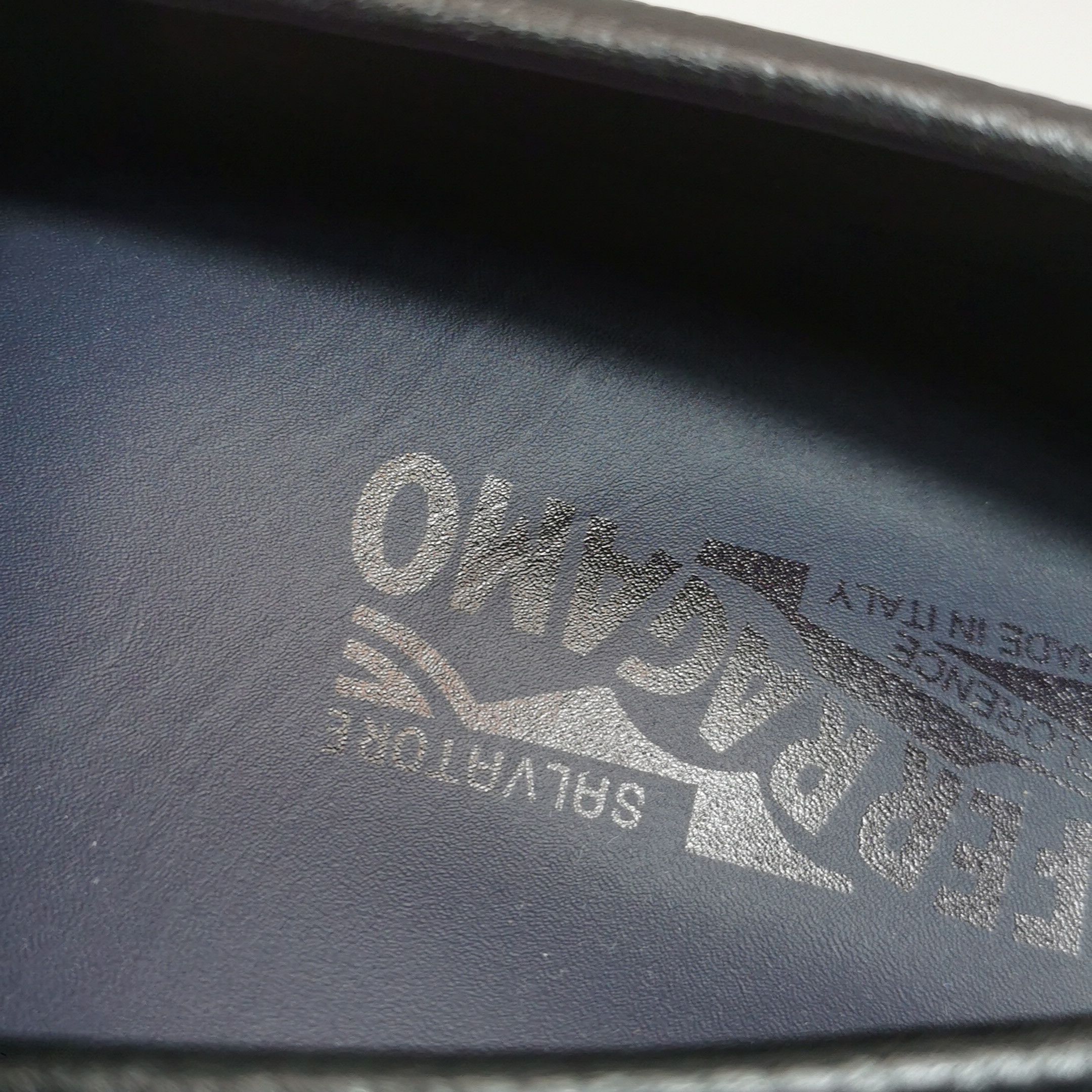 Salvatore Ferragamo Salvatore Ferragamo Black Leather Gancini Loafers US 6 Size US 7 / EU 40 - 9 Thumbnail