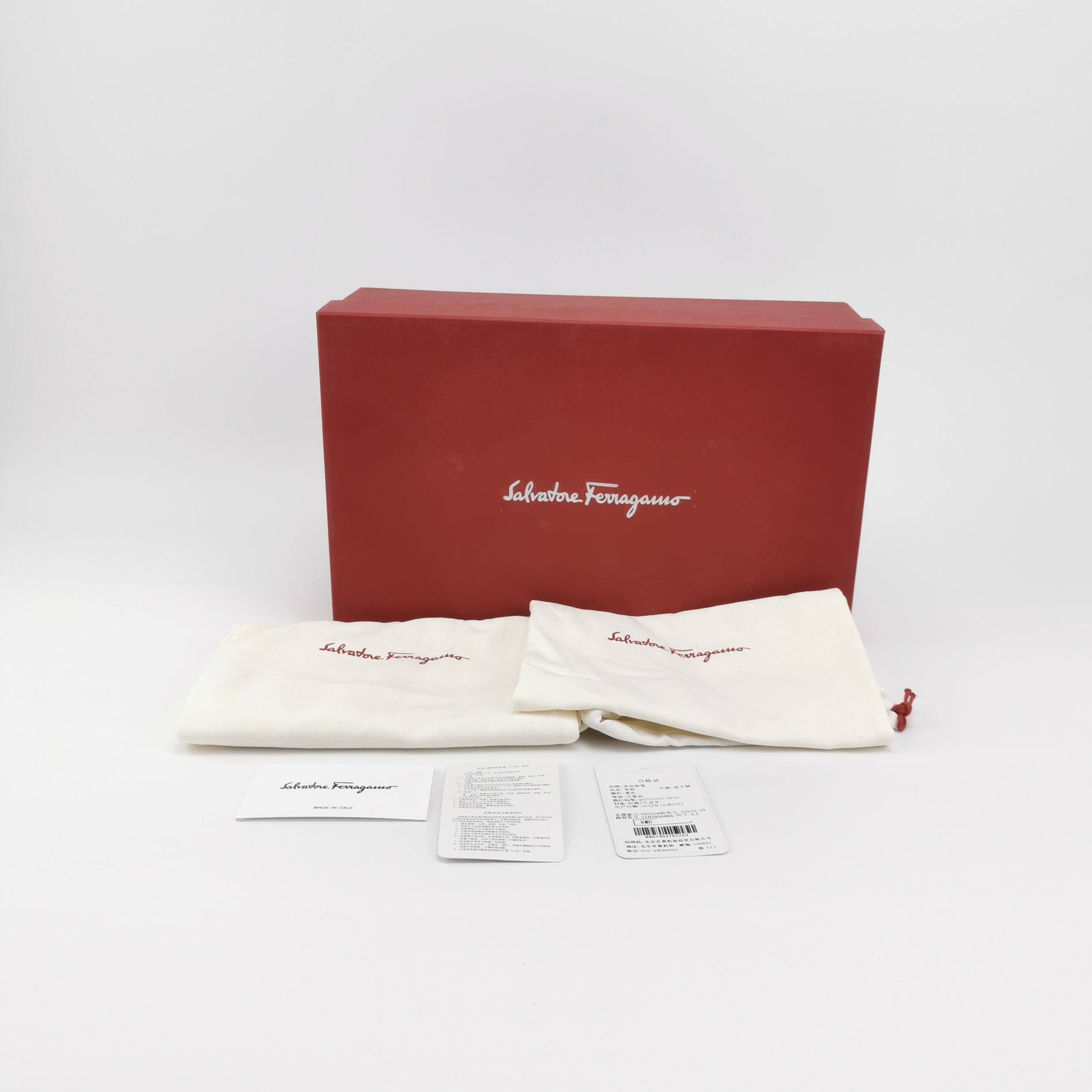 Salvatore Ferragamo Salvatore Ferragamo Velvet Gancini Loafers US 5.5 Size US 6 / EU 39 - 7 Thumbnail