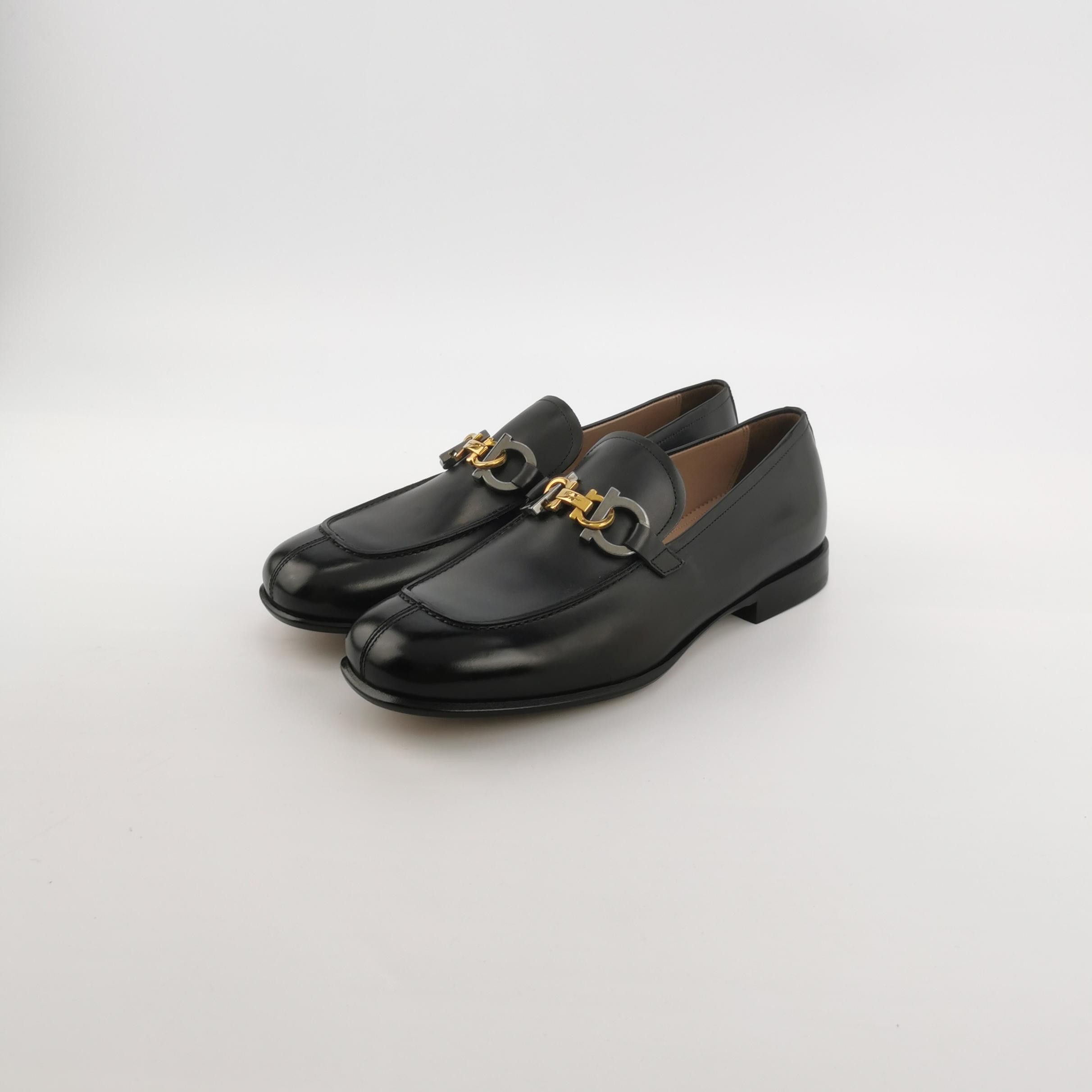 Salvatore Ferragamo Ferragamo Gancini Calfskin Loafers 39.5 Size US 6 / EU 39 - 3 Thumbnail