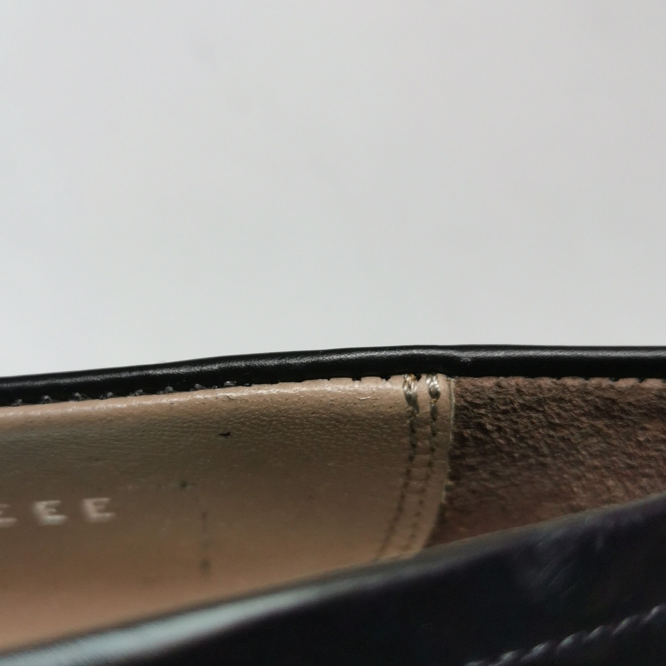 Salvatore Ferragamo Ferragamo Gancini Calfskin Loafers 39.5 Size US 6 / EU 39 - 11 Thumbnail