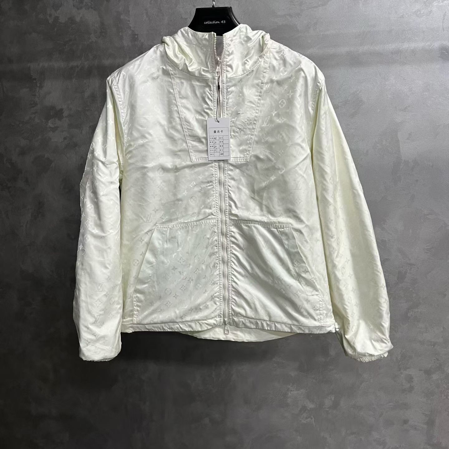 Louis Vuitton Louis Vuitton Casual White Light Jacket s Men Size US S / EU 44-46 / 1 - 3 Thumbnail