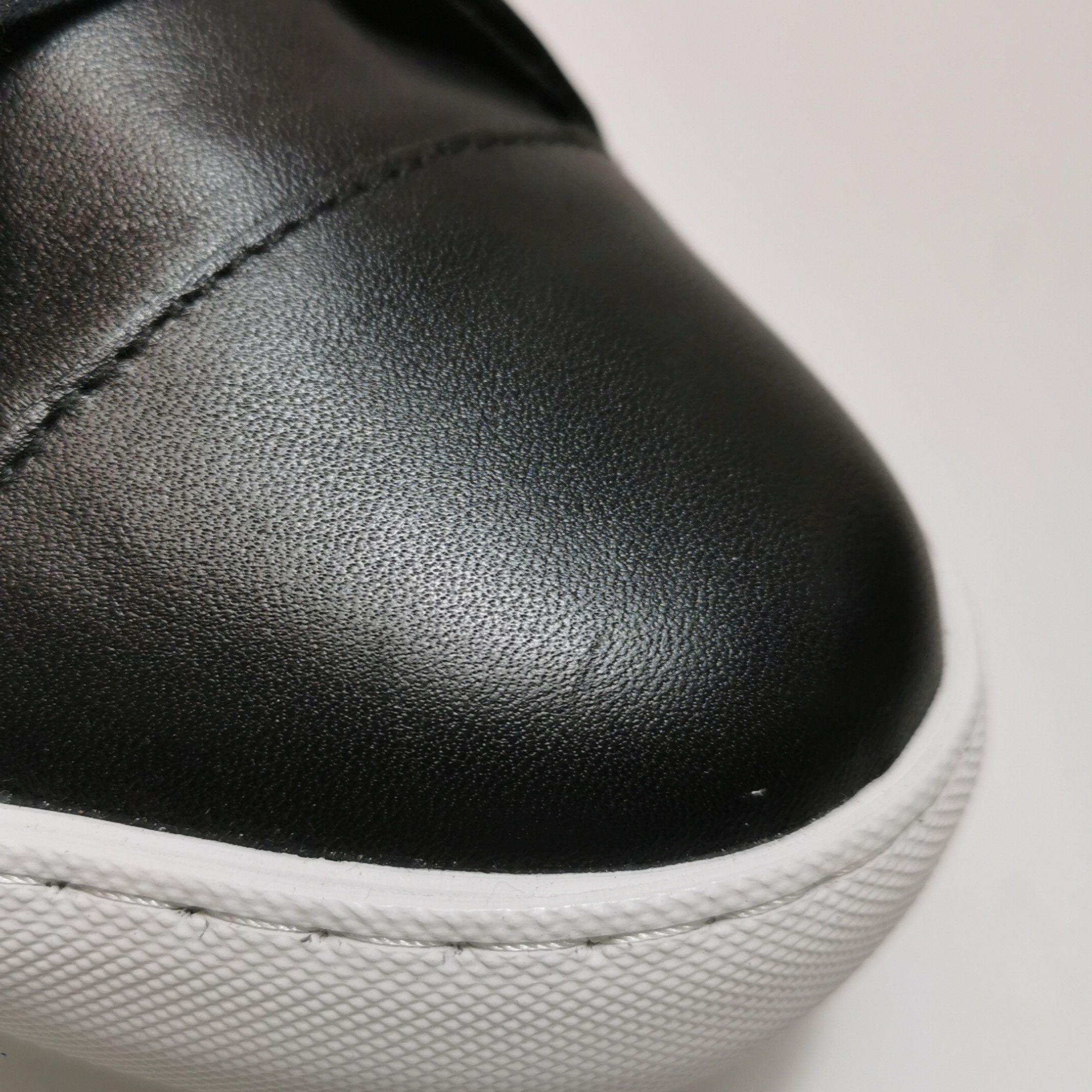 Moschino Moschino Logo Heel Leather Low-Top Sneakers EU 40 Size US 7 / EU 40 - 10 Thumbnail