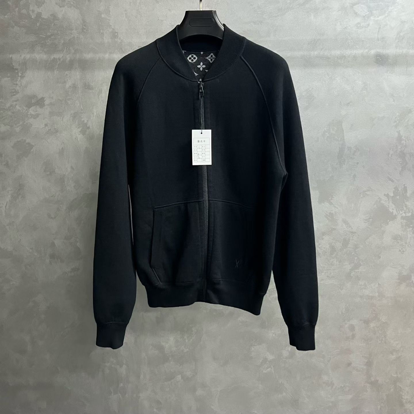Louis Vuitton Louis Vuitton Printed Black Light Jacket l Men Size US L / EU 52-54 / 3 - 3 Thumbnail