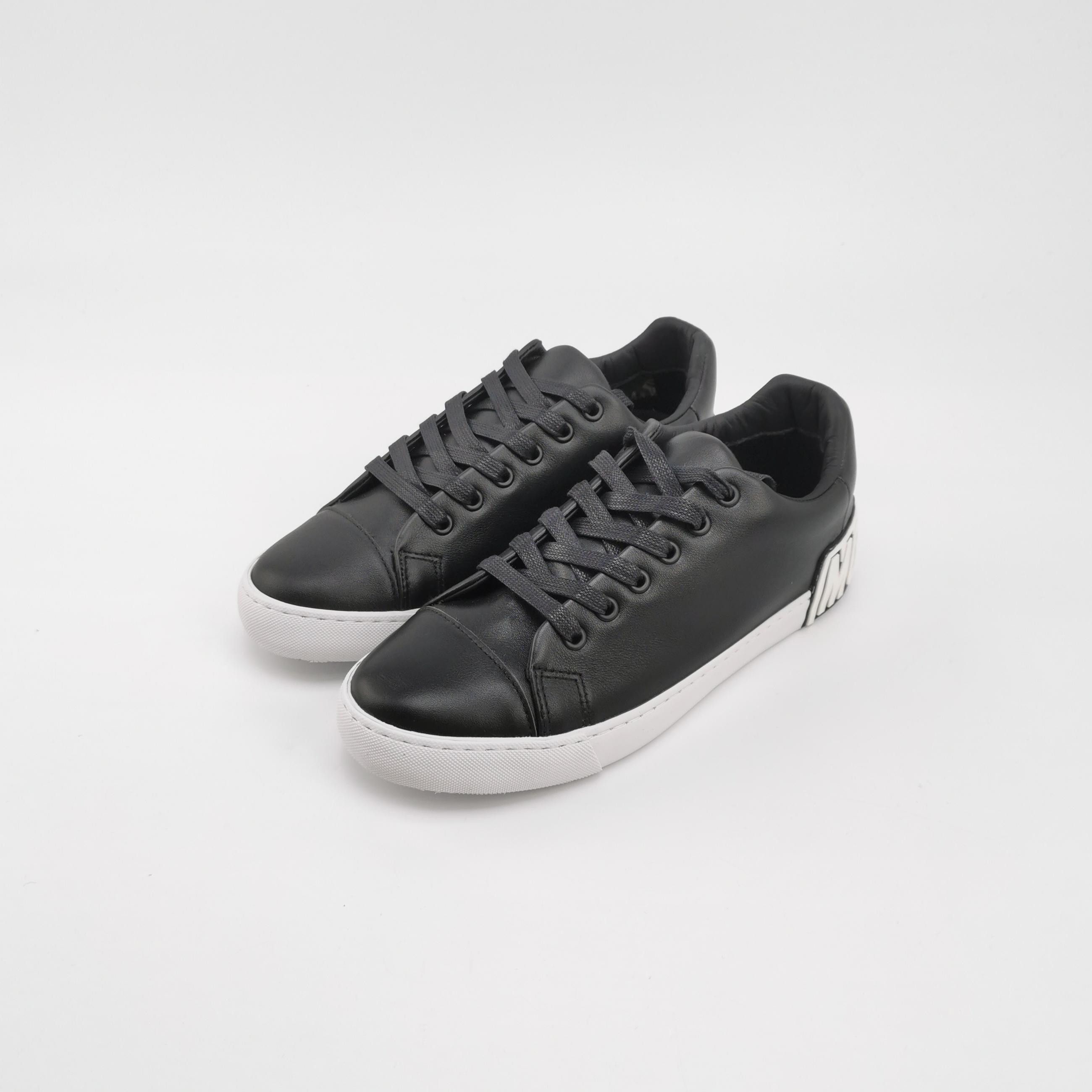 Moschino Moschino Logo Heel Leather Sneakers 40 Size US 7 / EU 40 - 3 Thumbnail