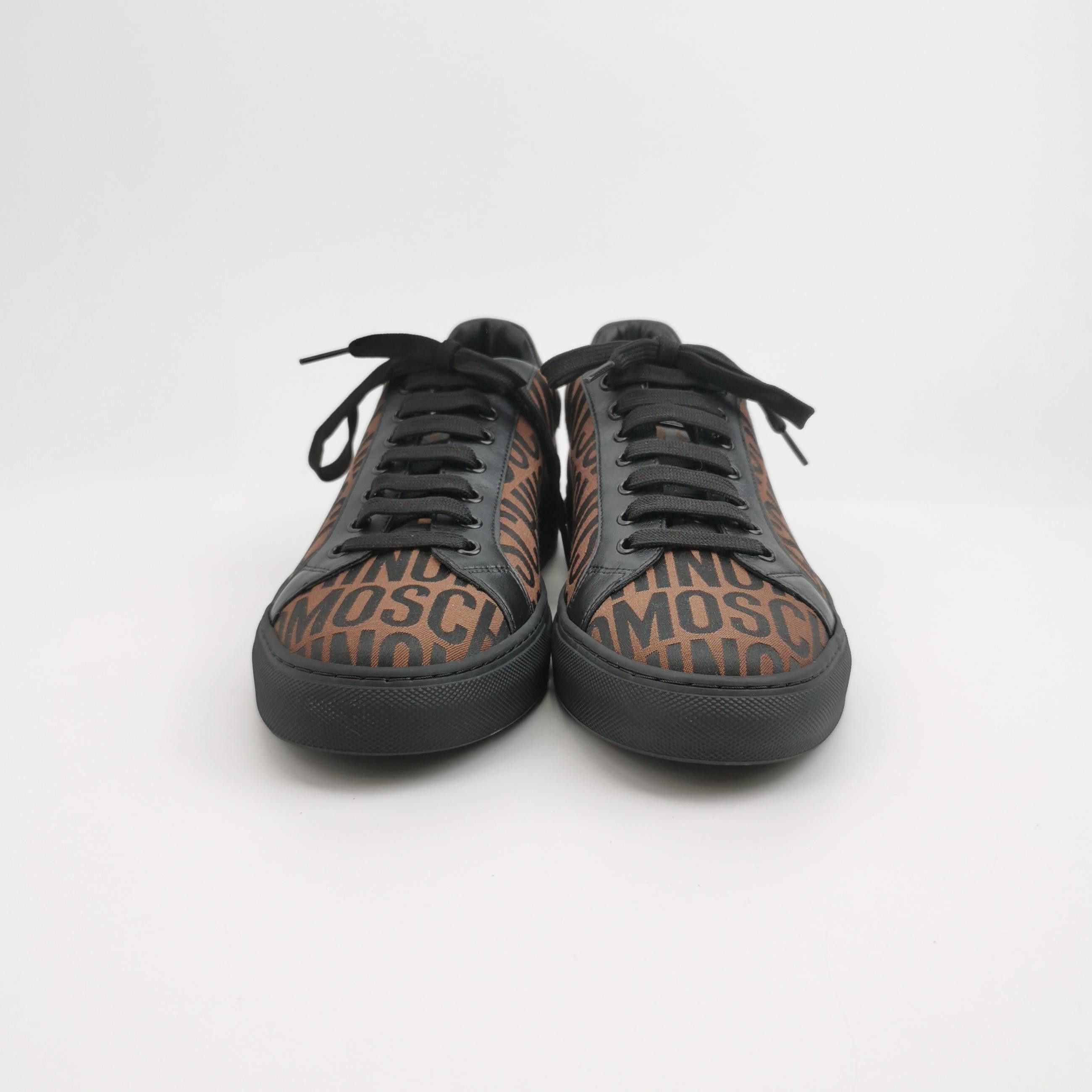 Moschino Moschino Logo Print Canvas Sneakers EU 43 Size US 10 / EU 43 - 4 Thumbnail