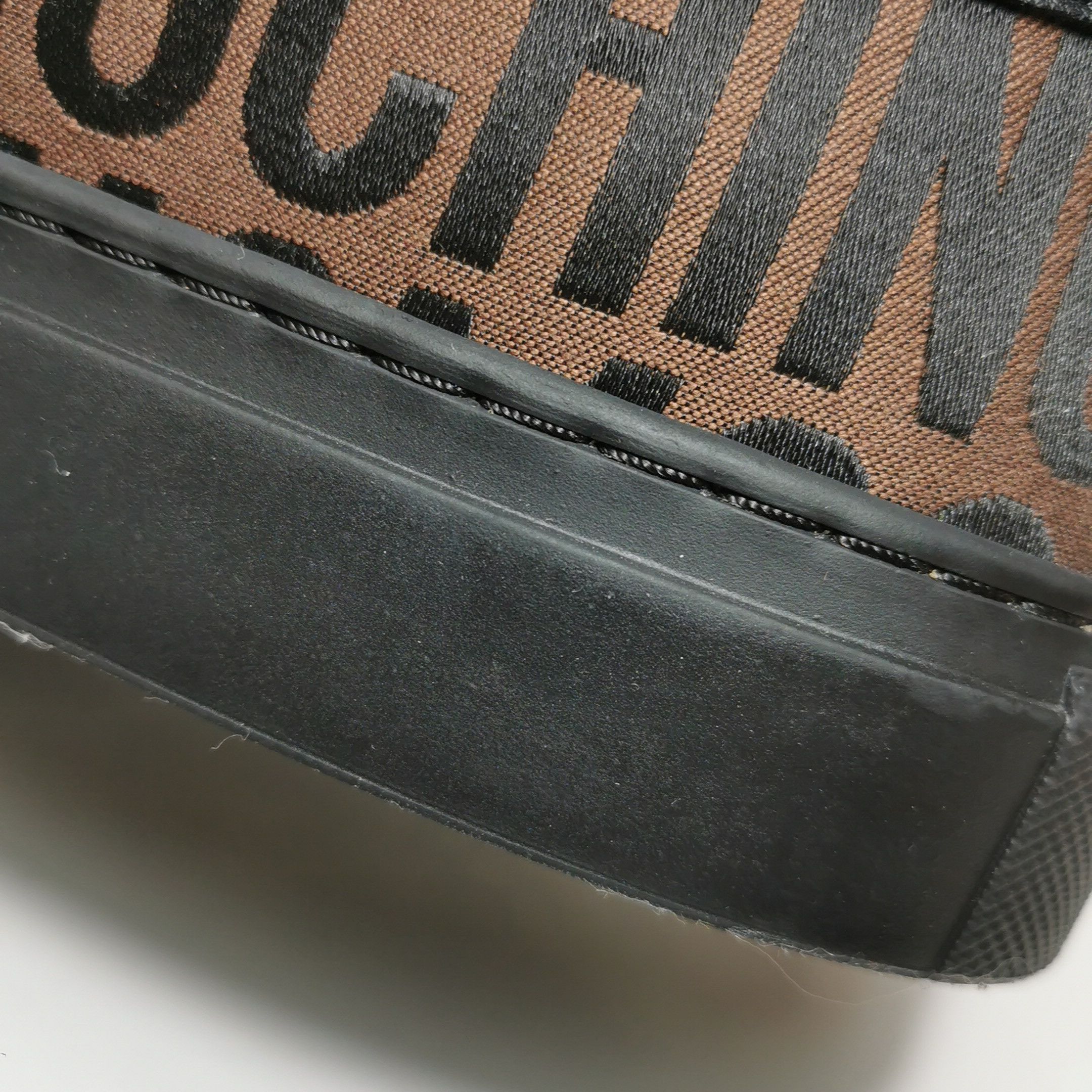 Moschino Moschino Logo Print Canvas Low-Top Sneakers 42 Size US 9 / EU 42 - 10 Thumbnail