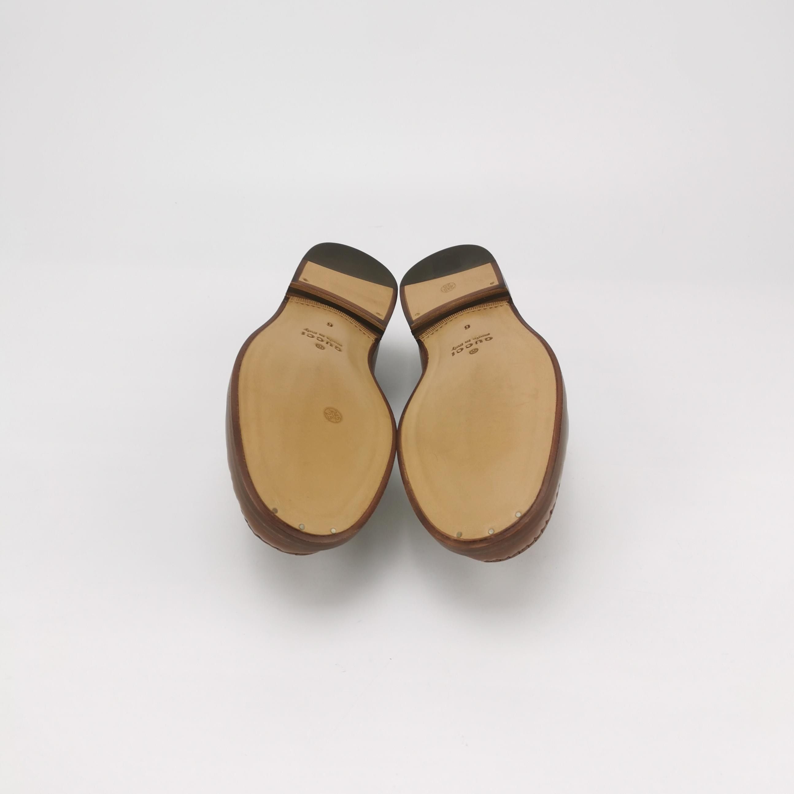 Gucci Gucci Interlocking G Leather Loafers Size 7 Size US 7 / EU 40 - 6 Thumbnail