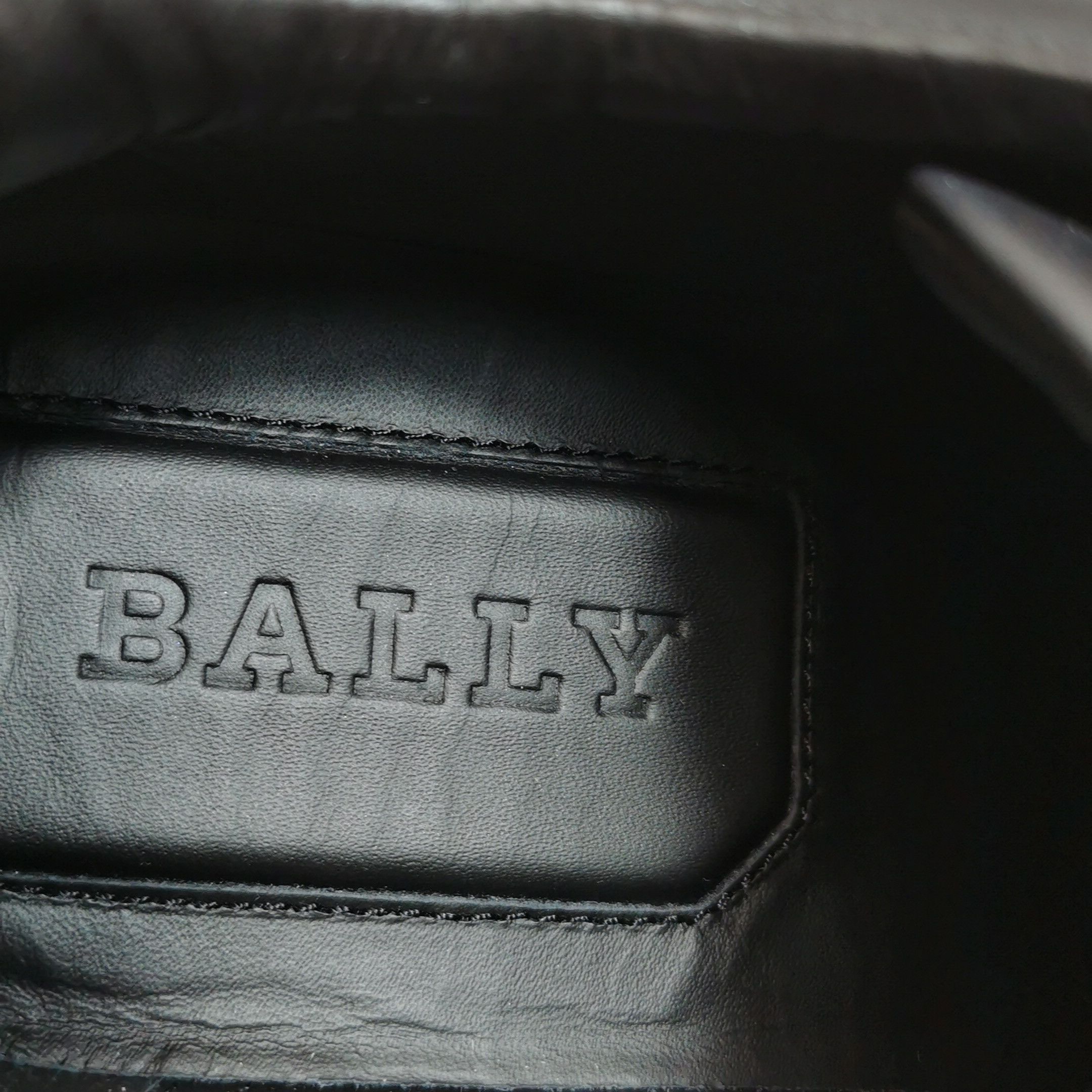 Bally Bally Striped Leather Sneakers 39.5 Size US 6 / EU 39 - 12 Thumbnail